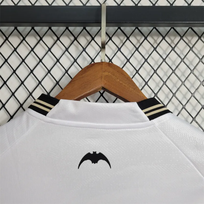 Valencia  2023/24 Jersey Home