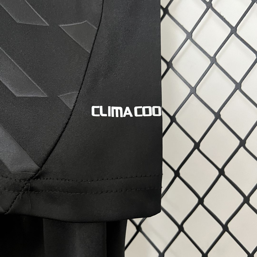 Real Madrid 11-12 Away Retro Kids Kit Football Jersey