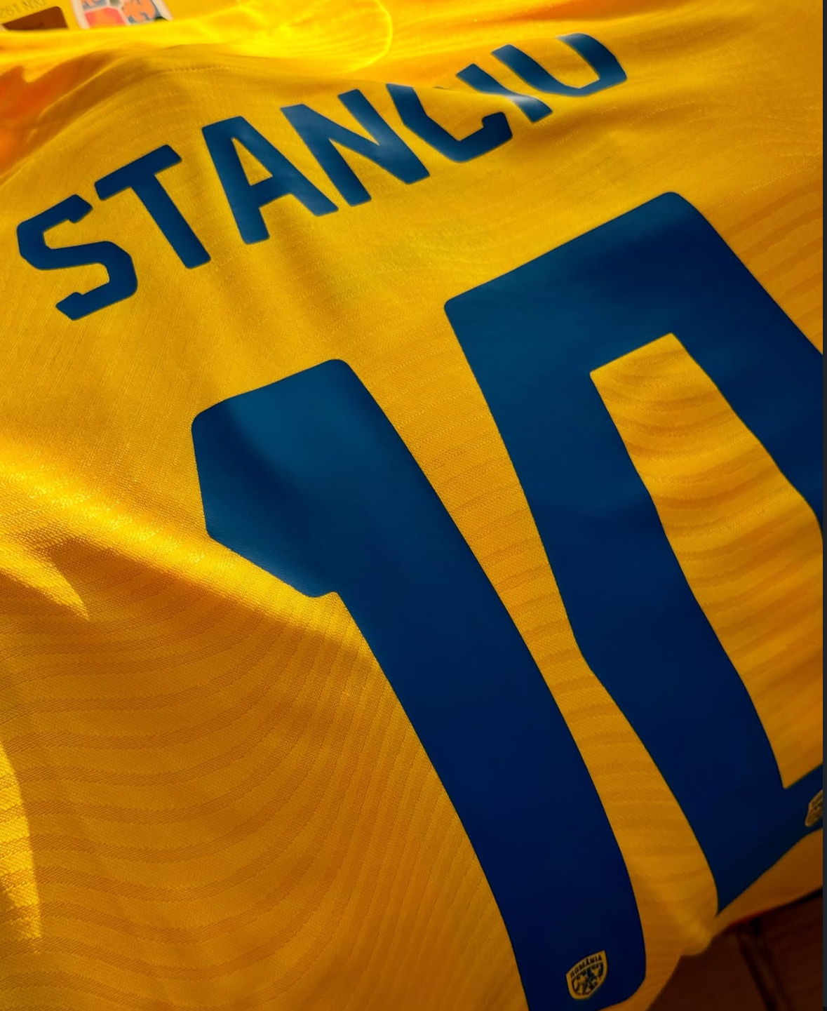 Romania's home football jersey for 2025-26 Fan version