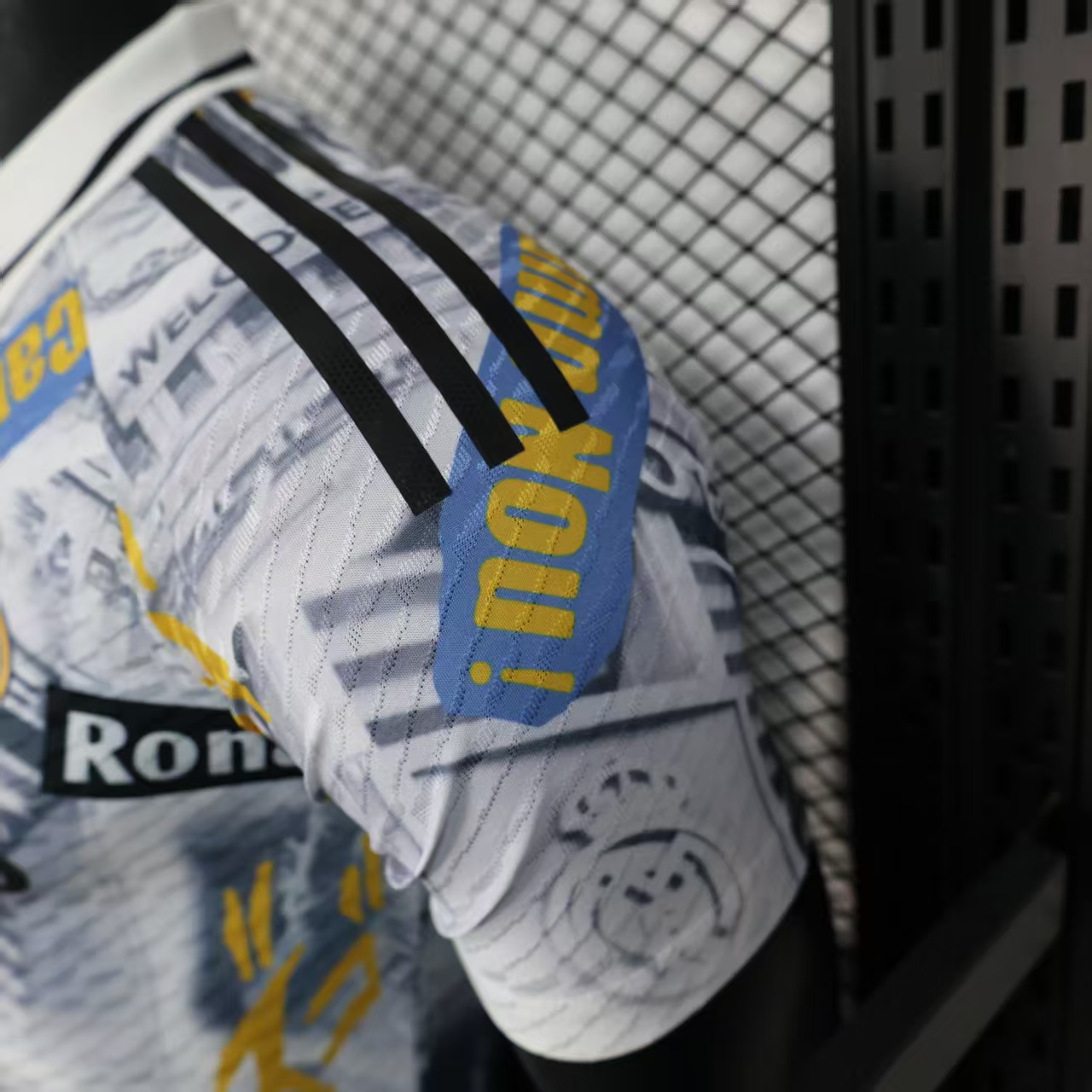 Real Madrid Special Edition Shirt Football Jersey Player Version 25-26