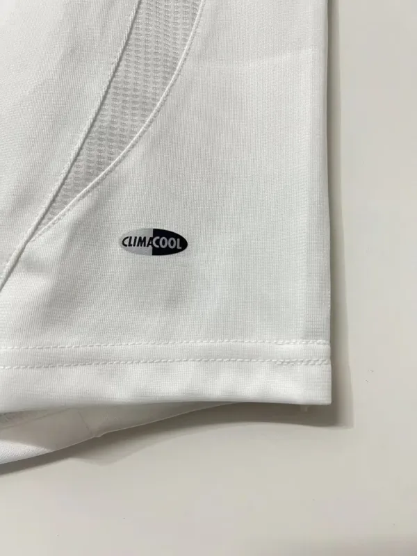 06-07 Liverpool Retro Jersey Third Away