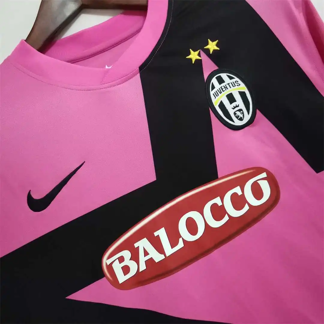 2011-12  Juventus Retro Jersey Away