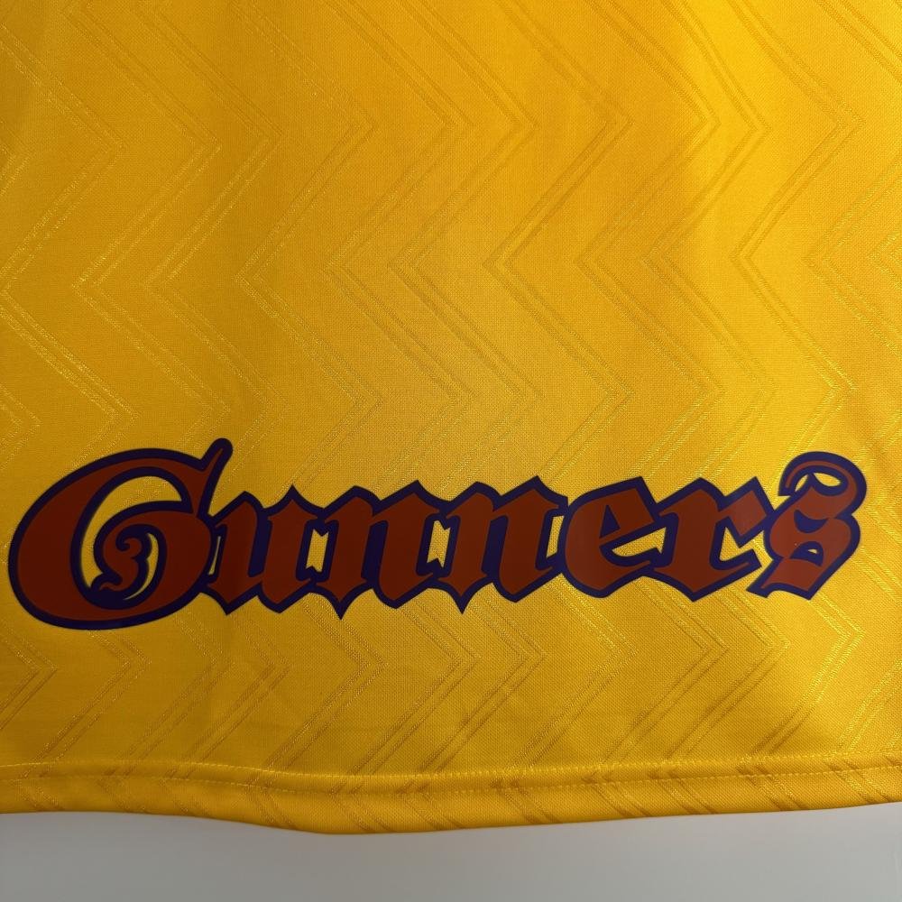 Arsenal Retro  Away Football Shirt 1996-1997