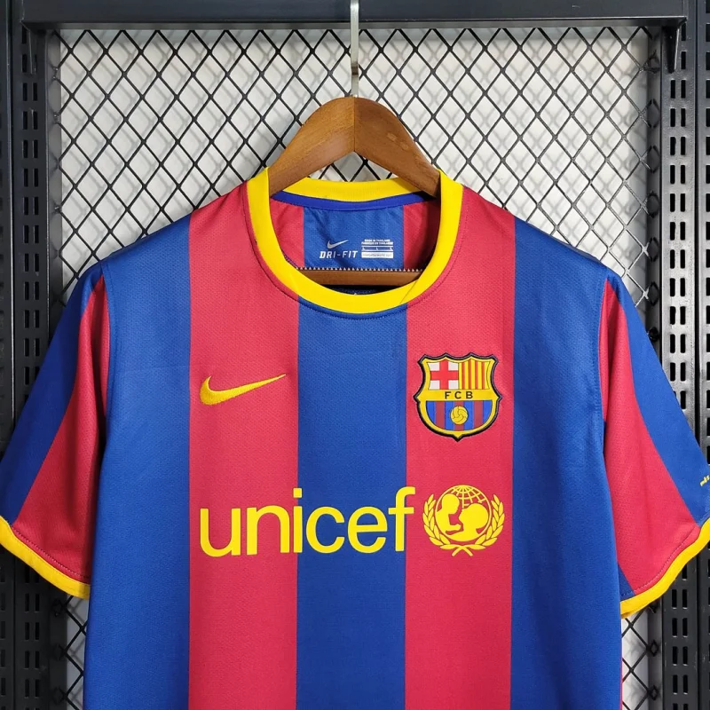 10-11 Retro Barcelona Messi Home Football Shirt