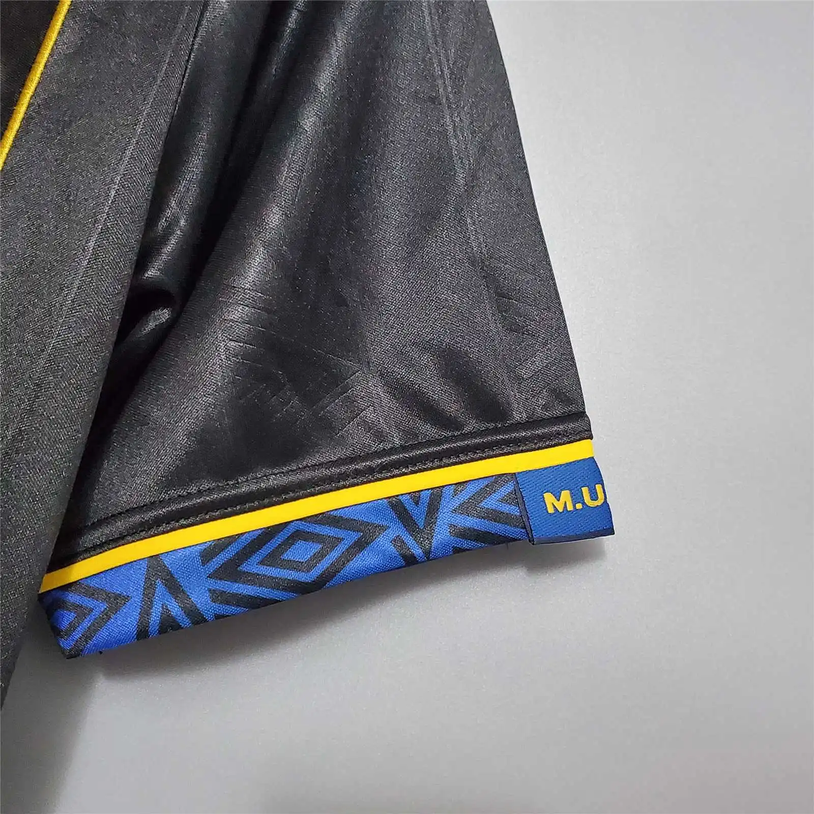 1994/95 Manchester United Retro Jersey Away