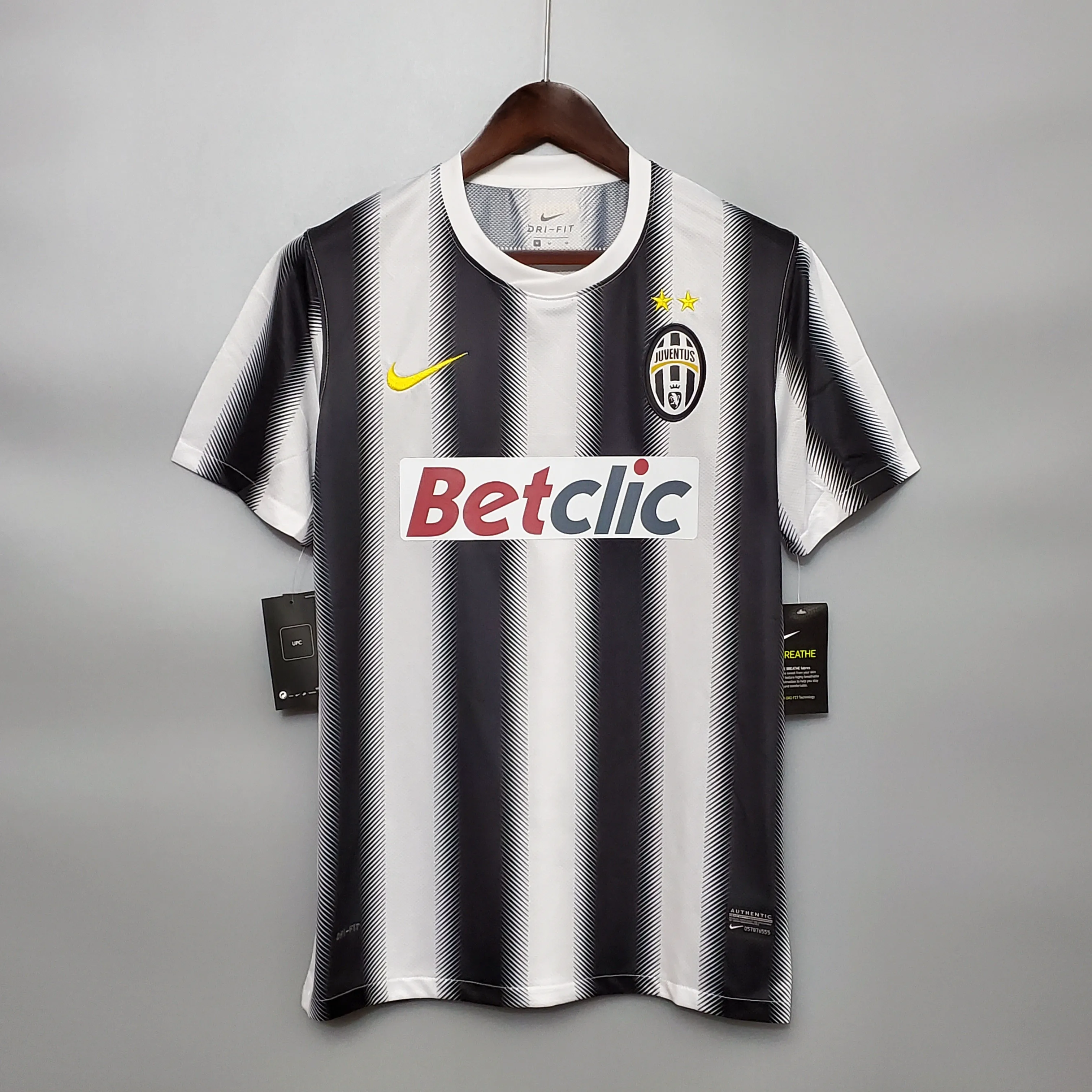 2011-12  Juventus Retro Jersey Home