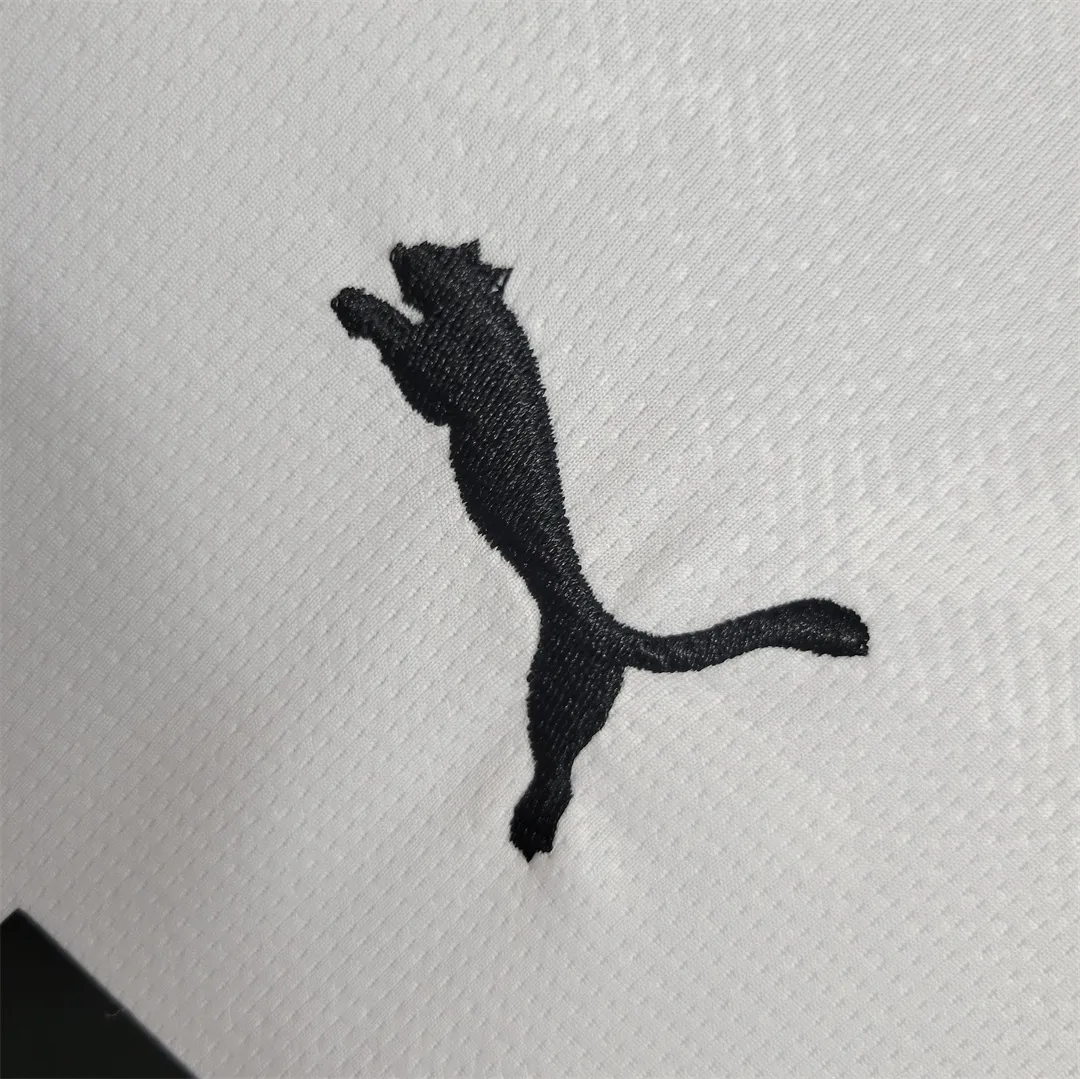 Valencia  2023/24 Jersey Home