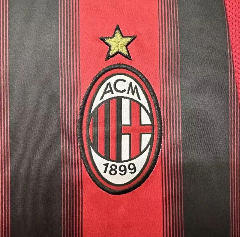 AC Milan Retro Jersey Home 2004/05