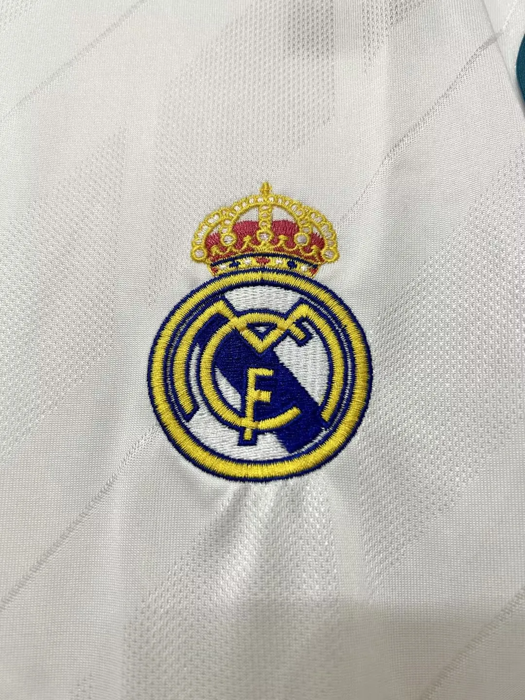 2017/18 Real Madrid Retro Home Long Sleeve Jersey
