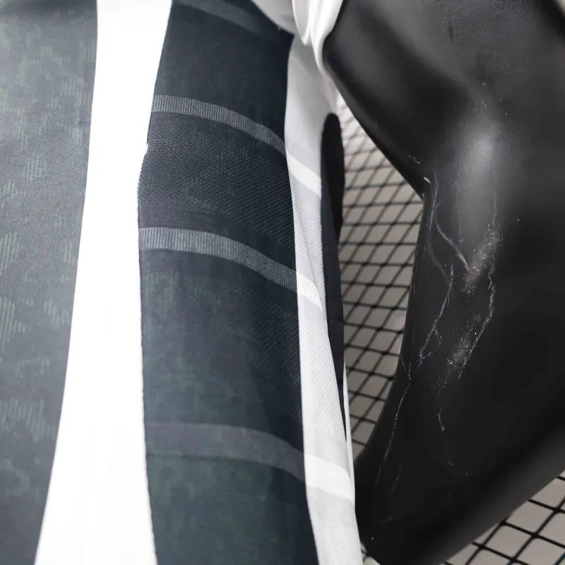 24-25 Juventus Home Soccer Jersey Player Version