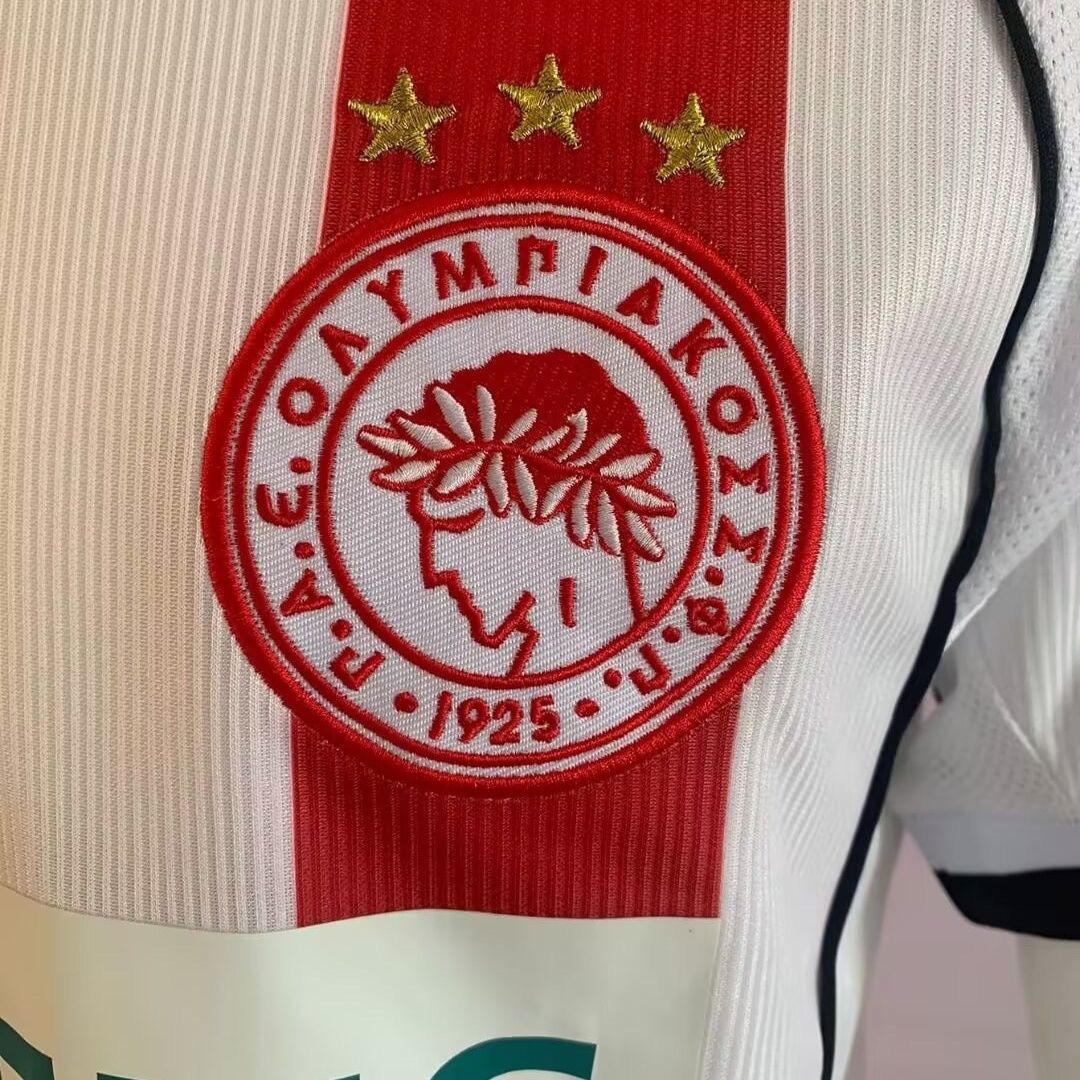 2001-2002 0lympiacos Home Retro Soccer Jersey