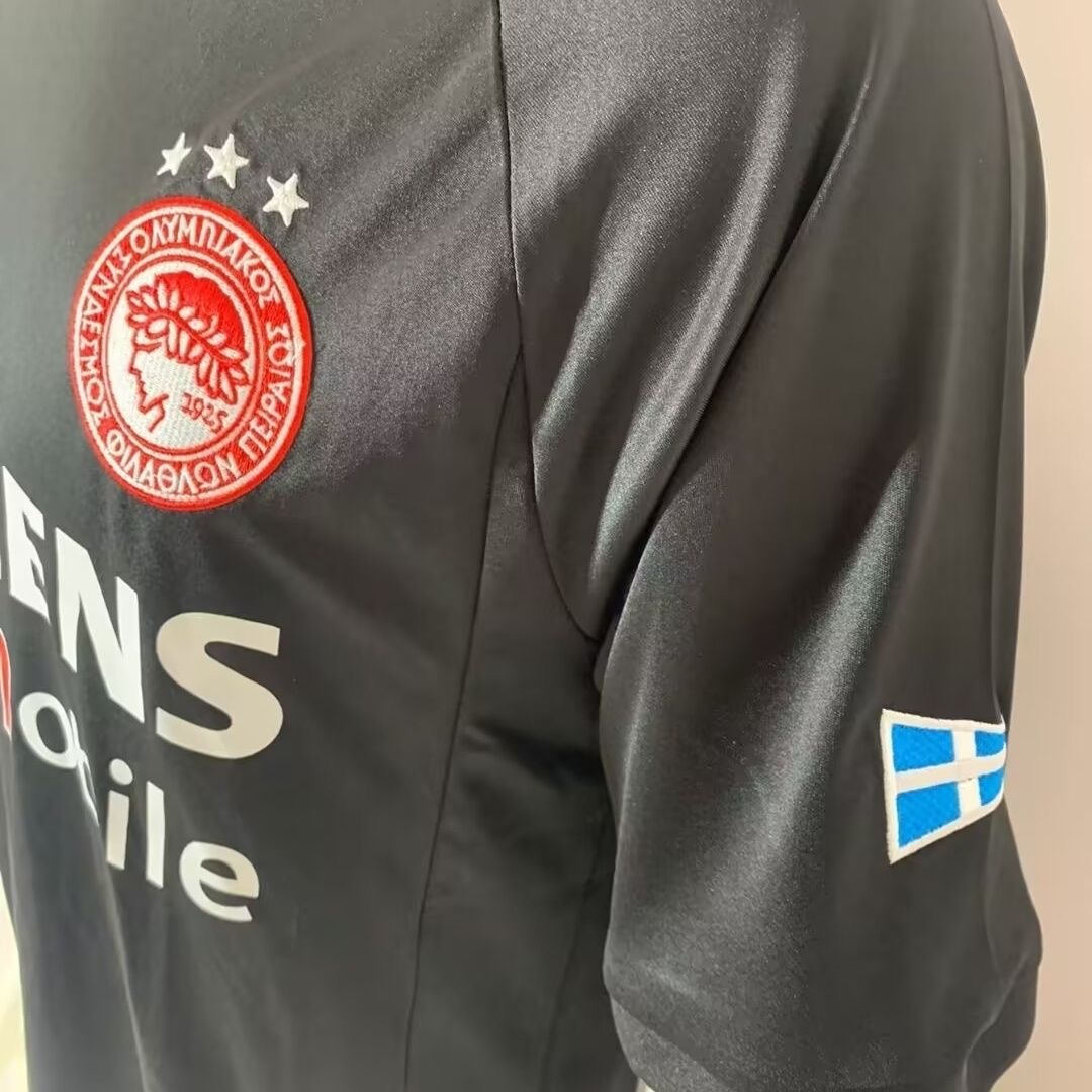 04-05 0lympiacos Away Retro Soccer Jersey