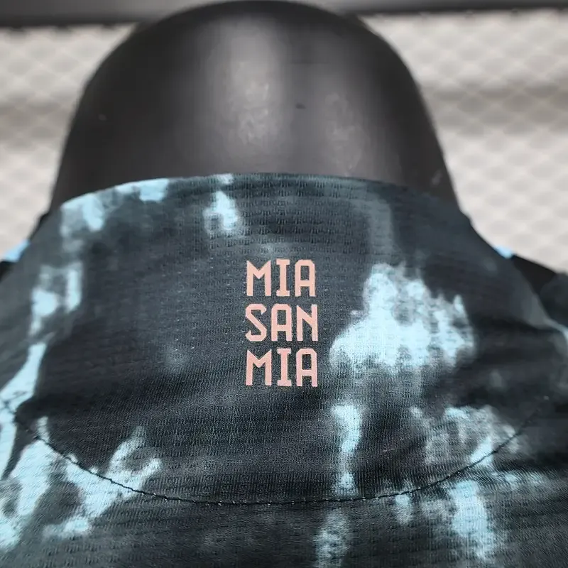 24-25 Bayern Munich Away Player Version Football Jersey