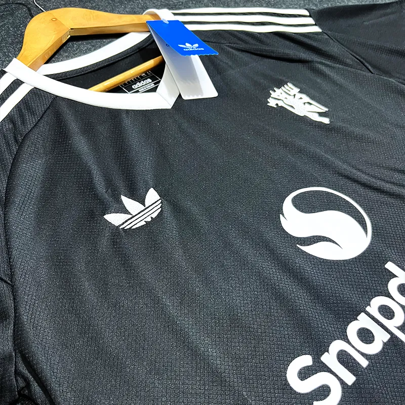 Manchester United Third Goalkeeper Jersey 2024-25