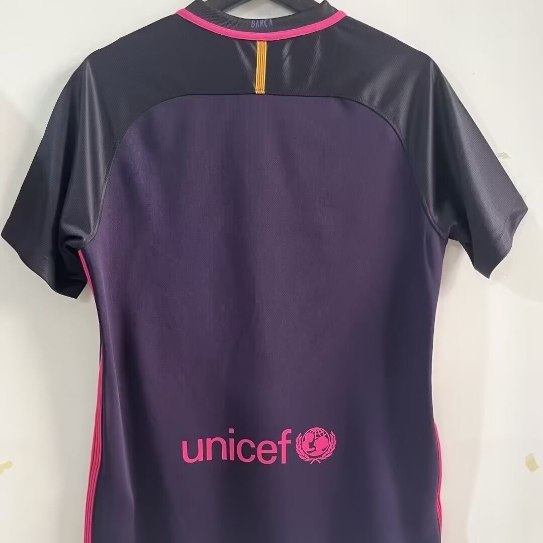 Barcelona Retro Jersey Away 2016-17