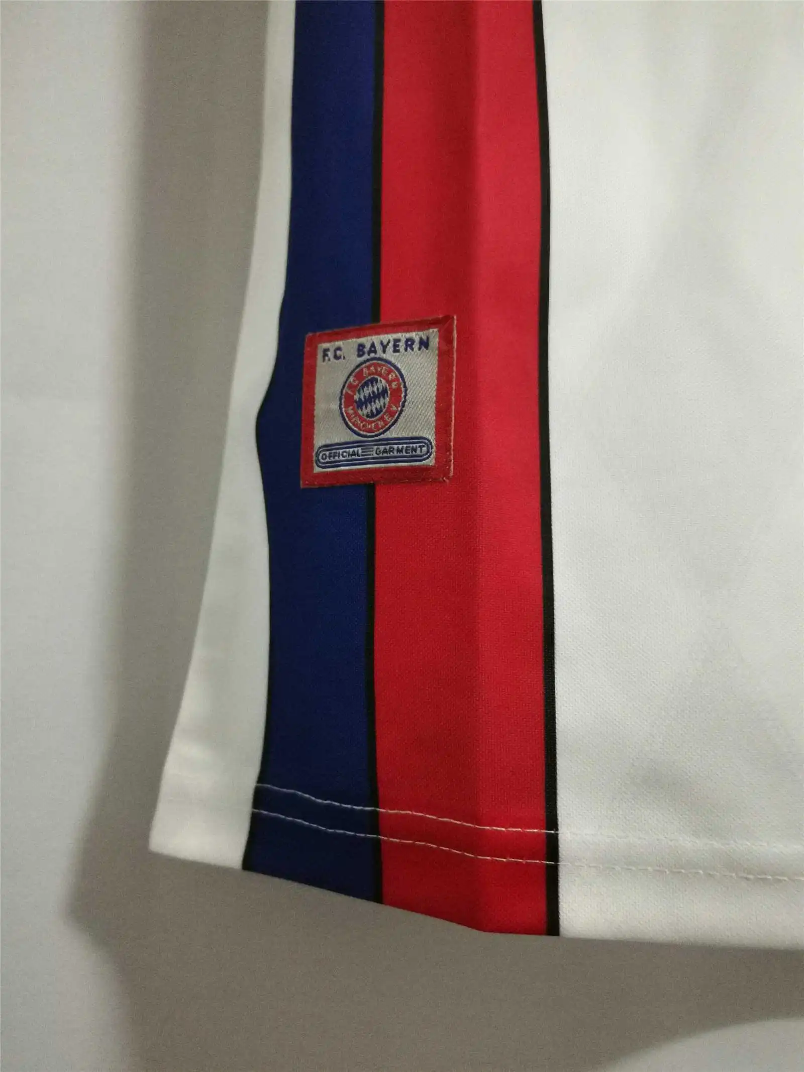 95-96 Bayern Munich Retro Jersey Away