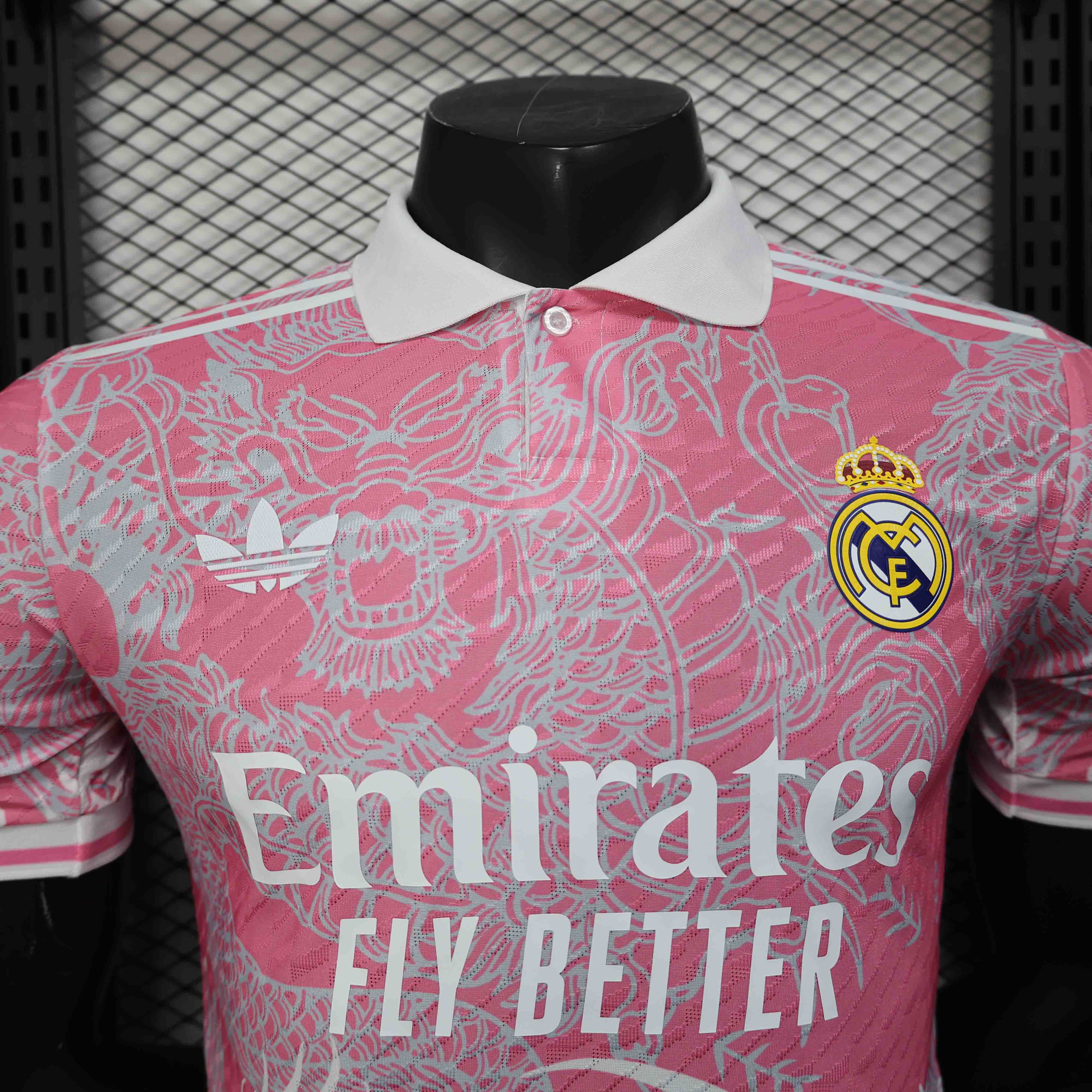 25-26 Real Madrid Pink Dragon Player Special Edition Football Shirt