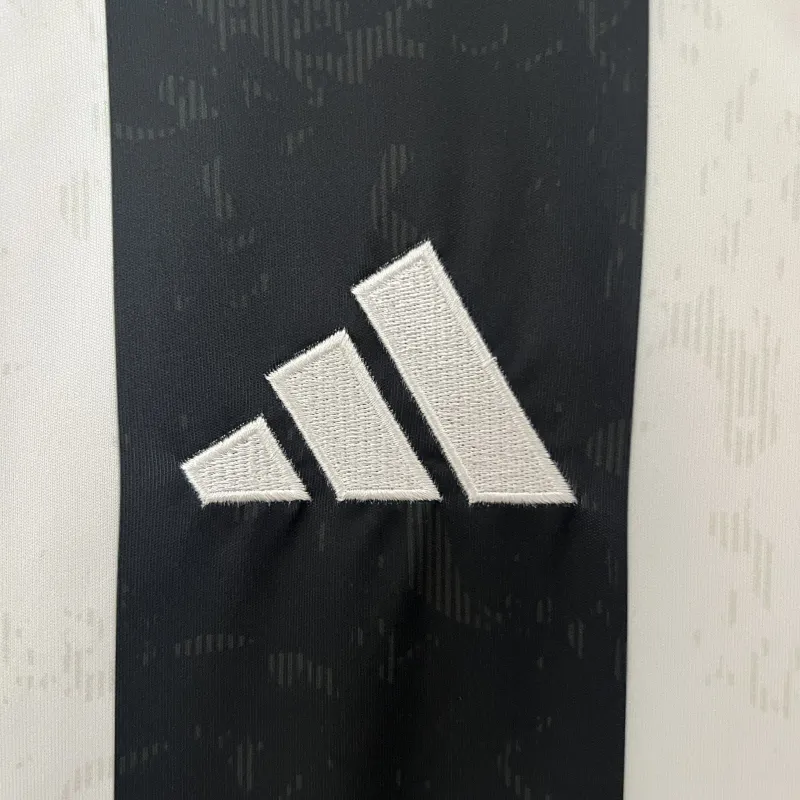 24-25 Juventus Home Replica Jersey