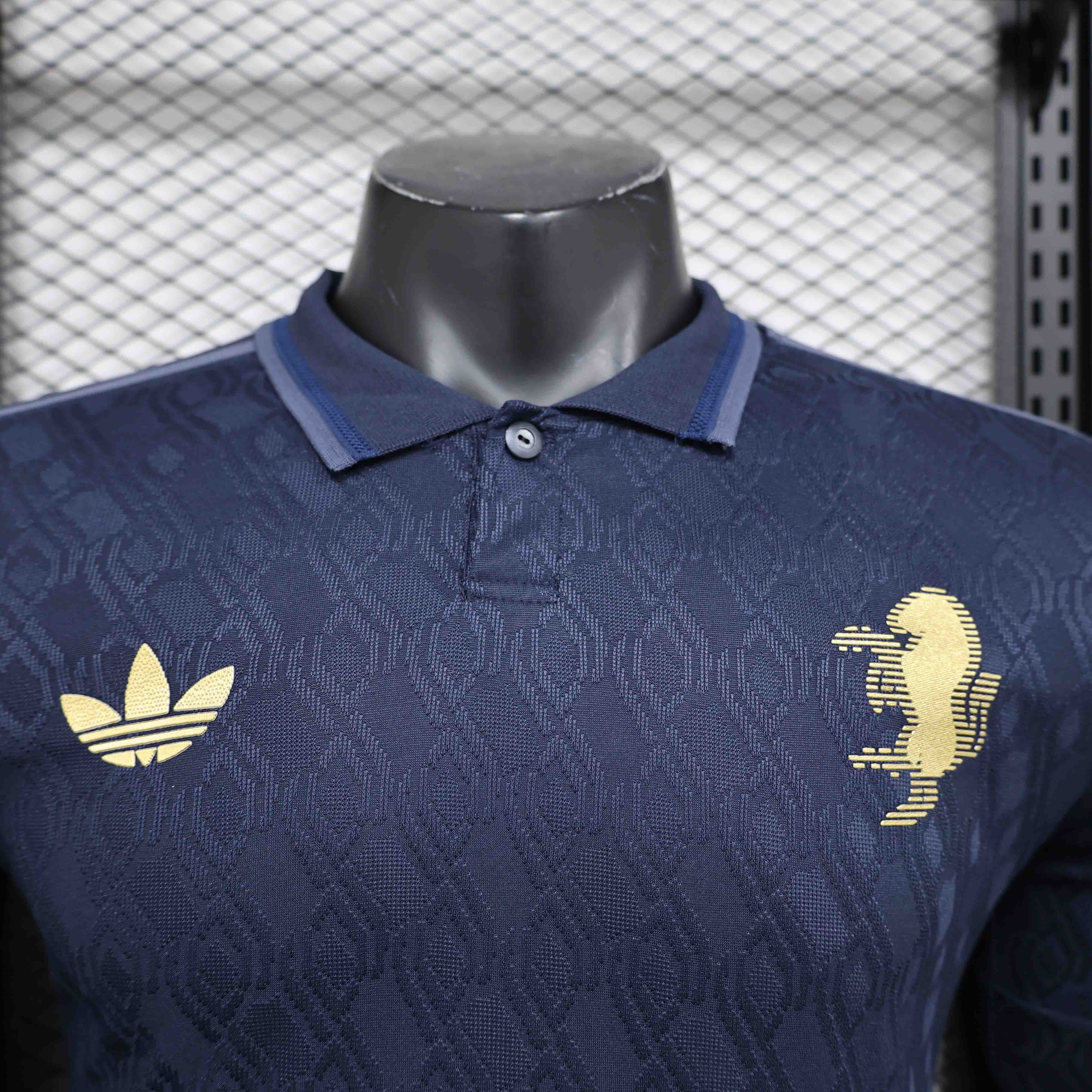 24-25 Juventus Away Soccer Jersey Player Version Long Sleeve