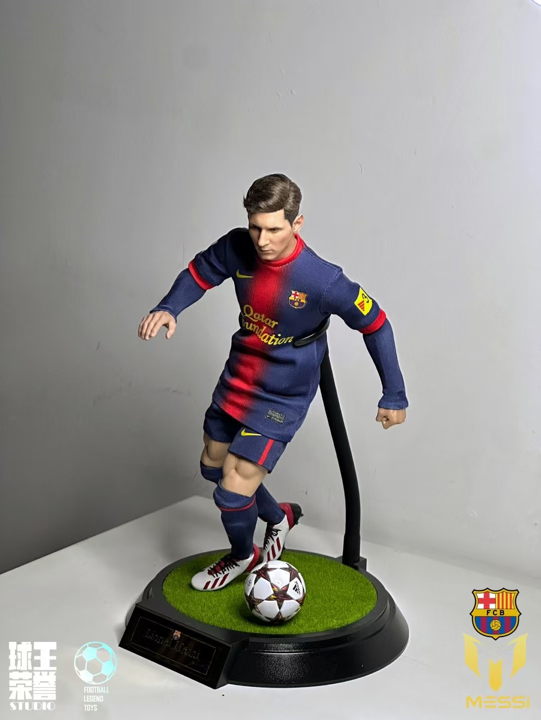 Men's football jersey mysterious box - non customized