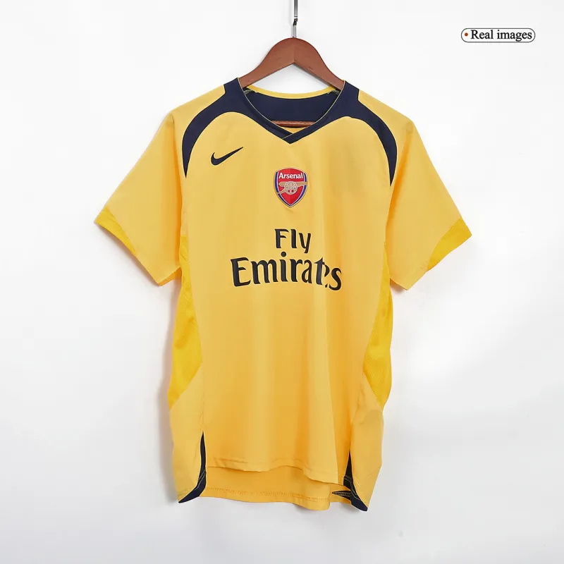 06-07 Arsenal Retro Away Jersey
