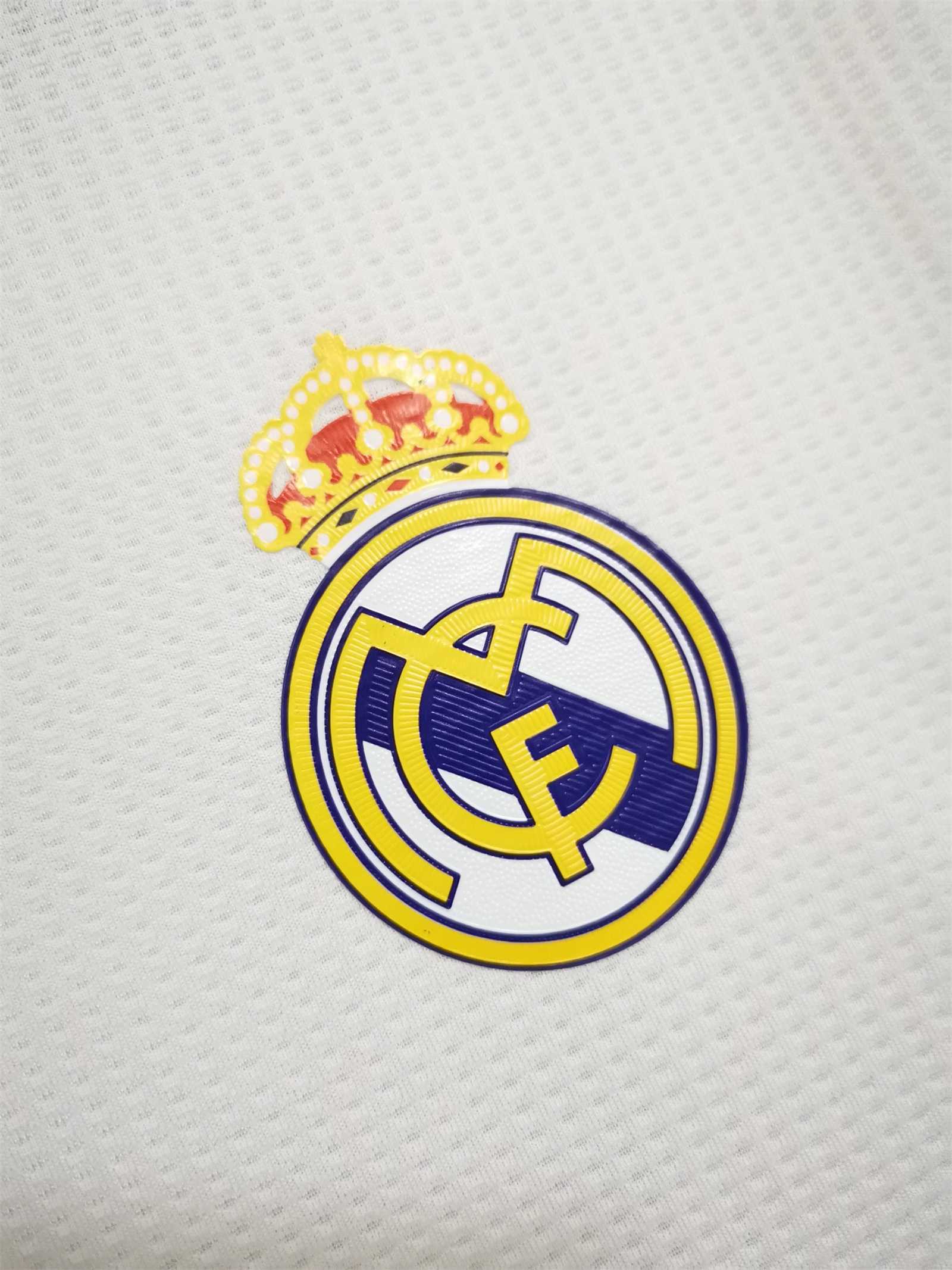 15-16 Real Madrid home Retro white long sleeves