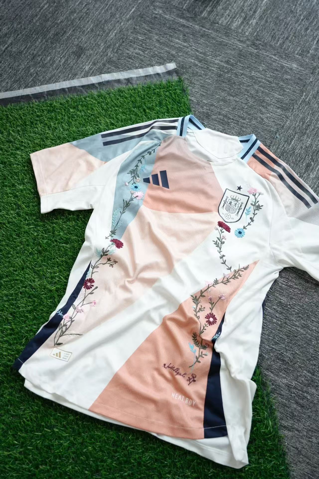 Spain National Team 2023/24 Special Edition Jersey – Multi-Color Design with Floral Embroidery