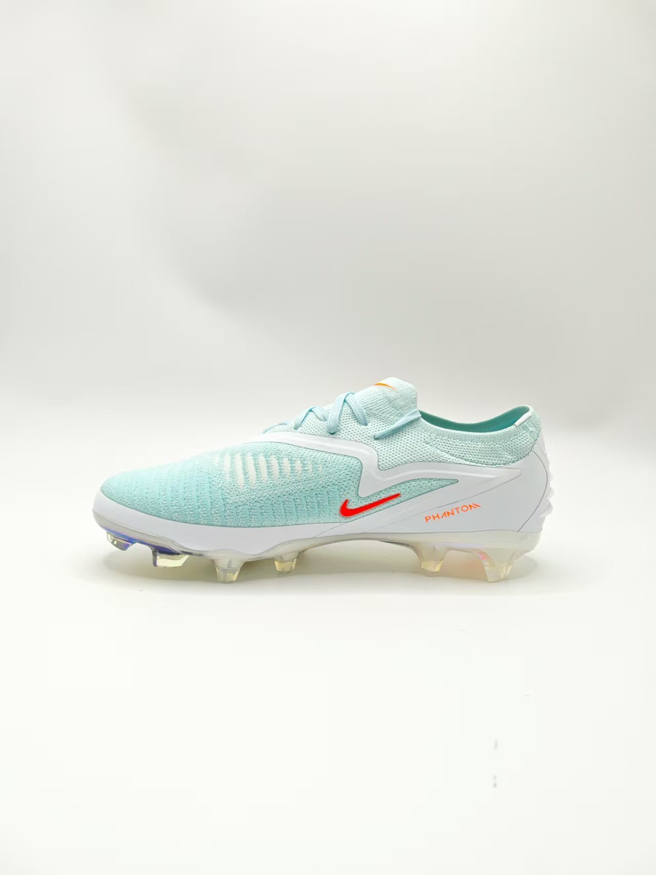 Nike Phantom GX III Low-Top Double-Layer Waterproof Fish Thread Full Knit FG Soccer Cleats