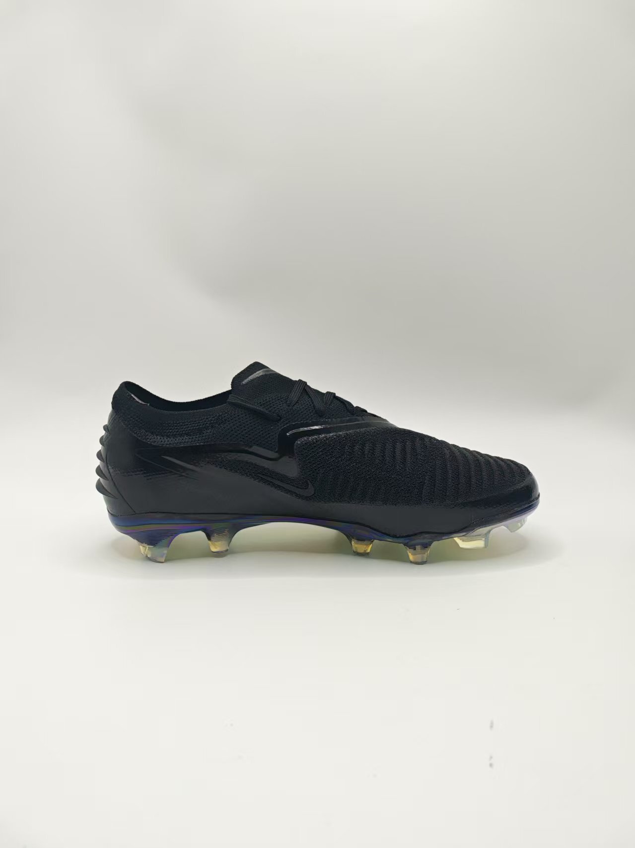Nike Phantom GX III Low-Top Double-Layer Waterproof Fish Thread Full Knit FG Soccer Cleats