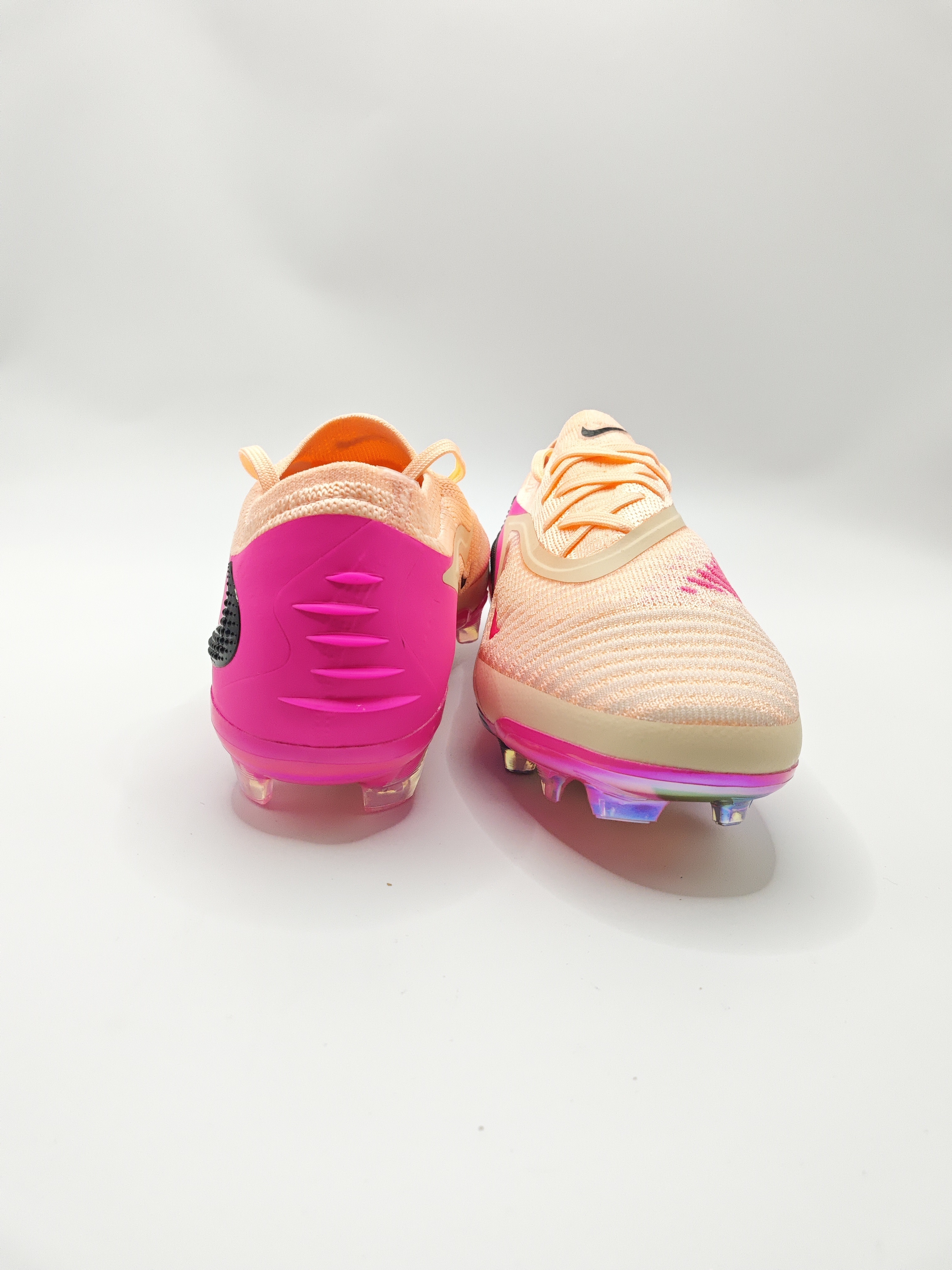 Nike Phantom GX III Low-Top Double-Layer Waterproof Fish Thread Full Knit FG Soccer Cleats