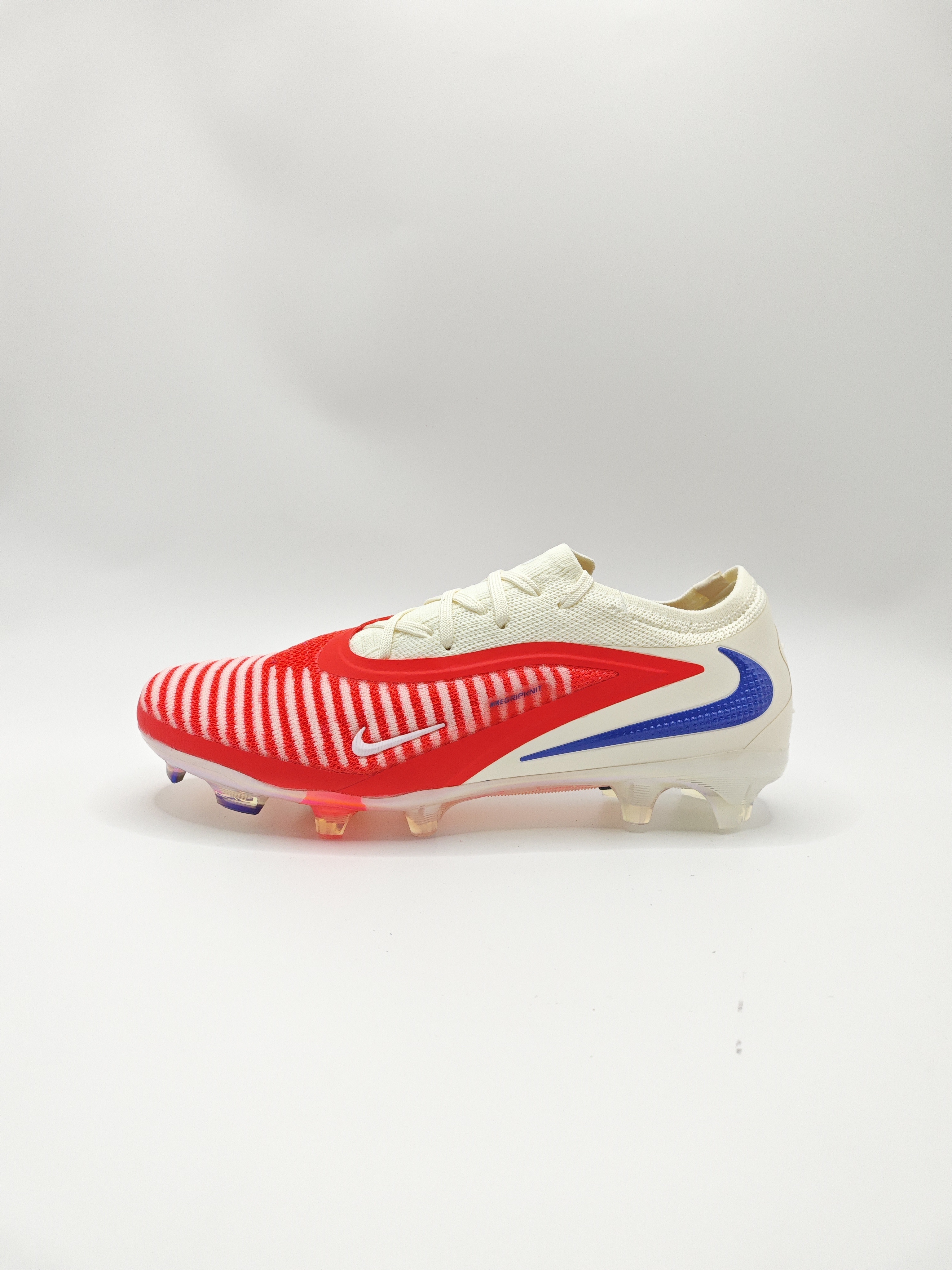 Nike Phantom GX III Low-Top Double-Layer Waterproof Fish Thread Full Knit FG Soccer Cleats