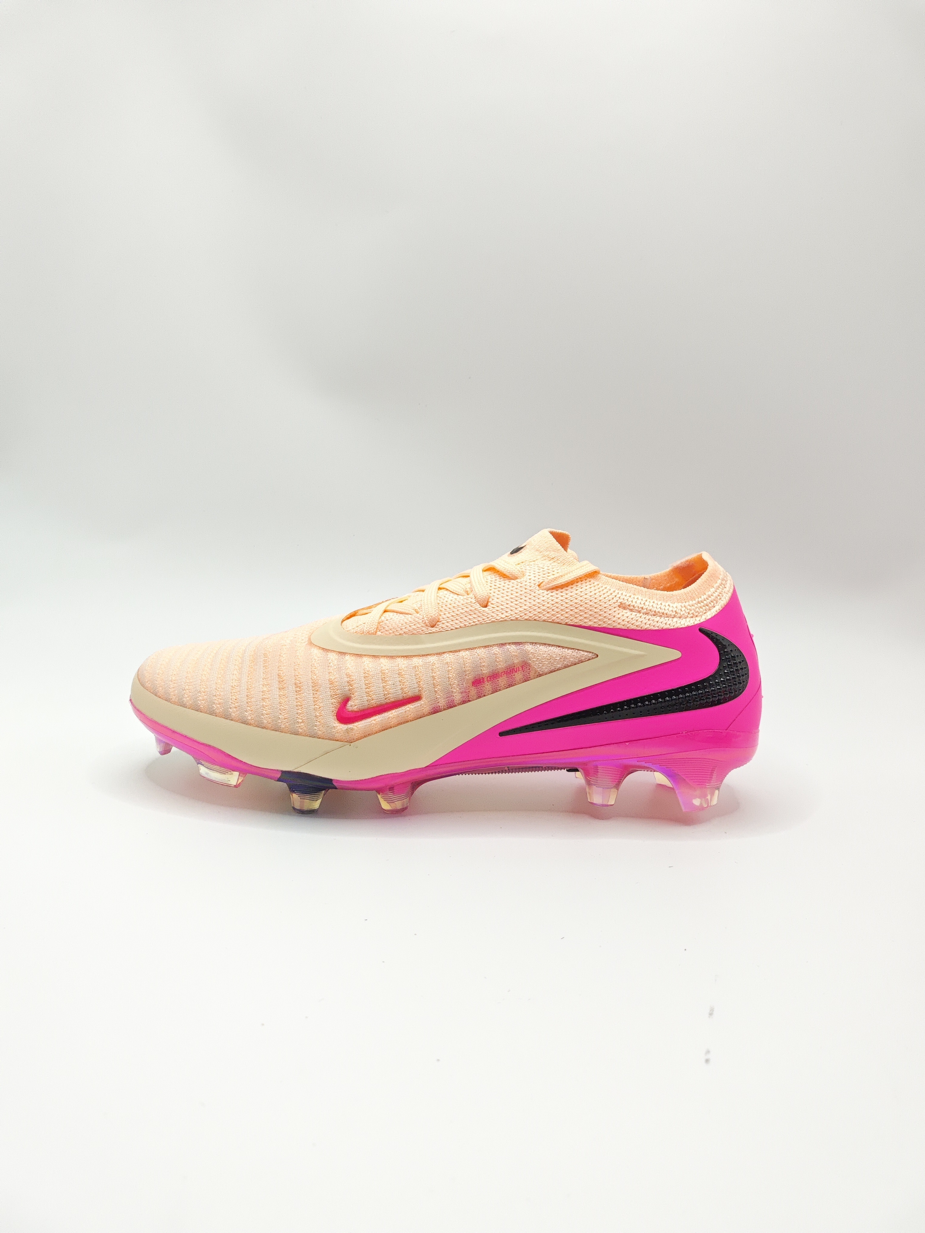 Nike Phantom GX III Low-Top Double-Layer Waterproof Fish Thread Full Knit FG Soccer Cleats