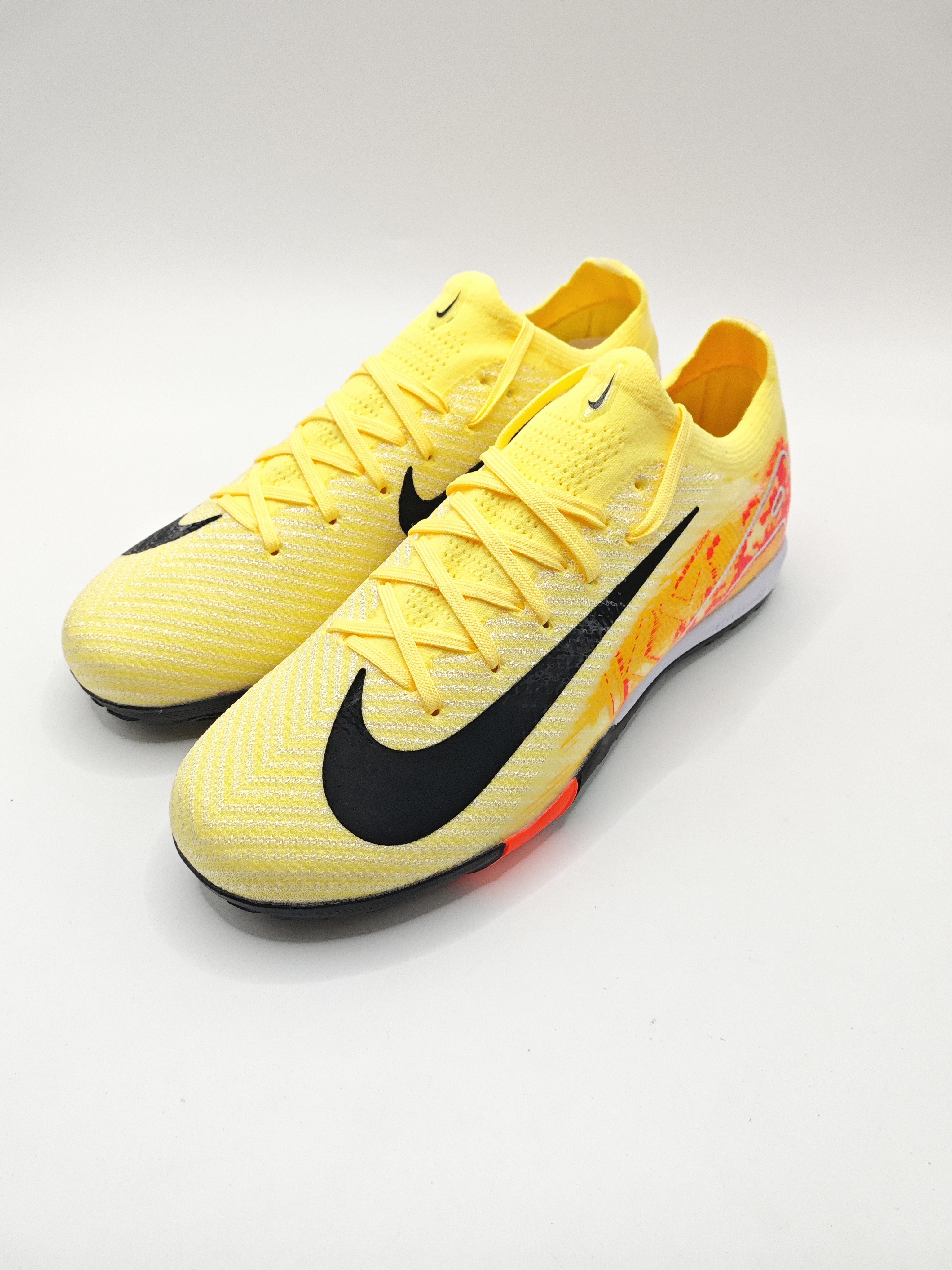 Nike Mercurial 16 Low-Top Built-in Full Air Cushion Waterproof Knit Turf Studs MD Outsole Soccer Cleats