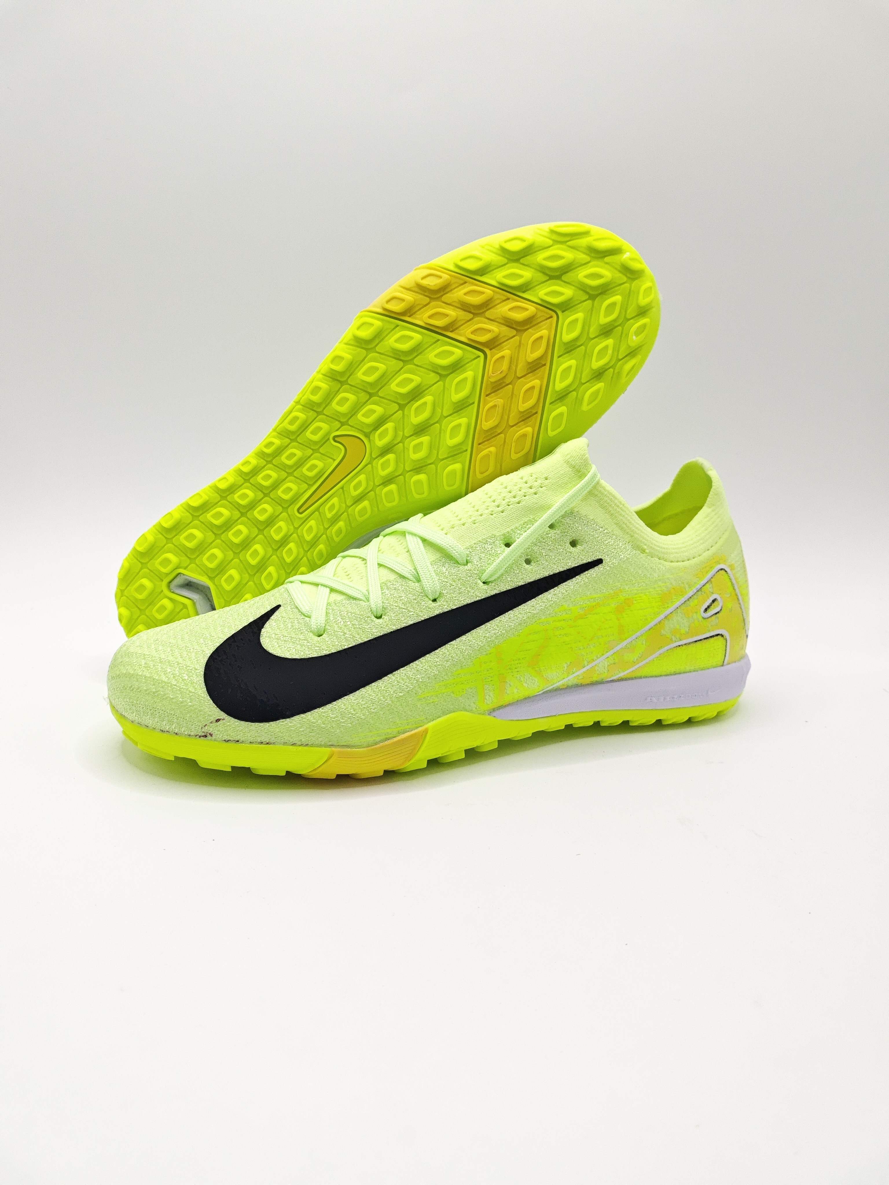 Nike Mercurial 16 Low-Top Built-in Full Air Cushion Waterproof Knit Turf Studs MD Outsole Soccer Cleats