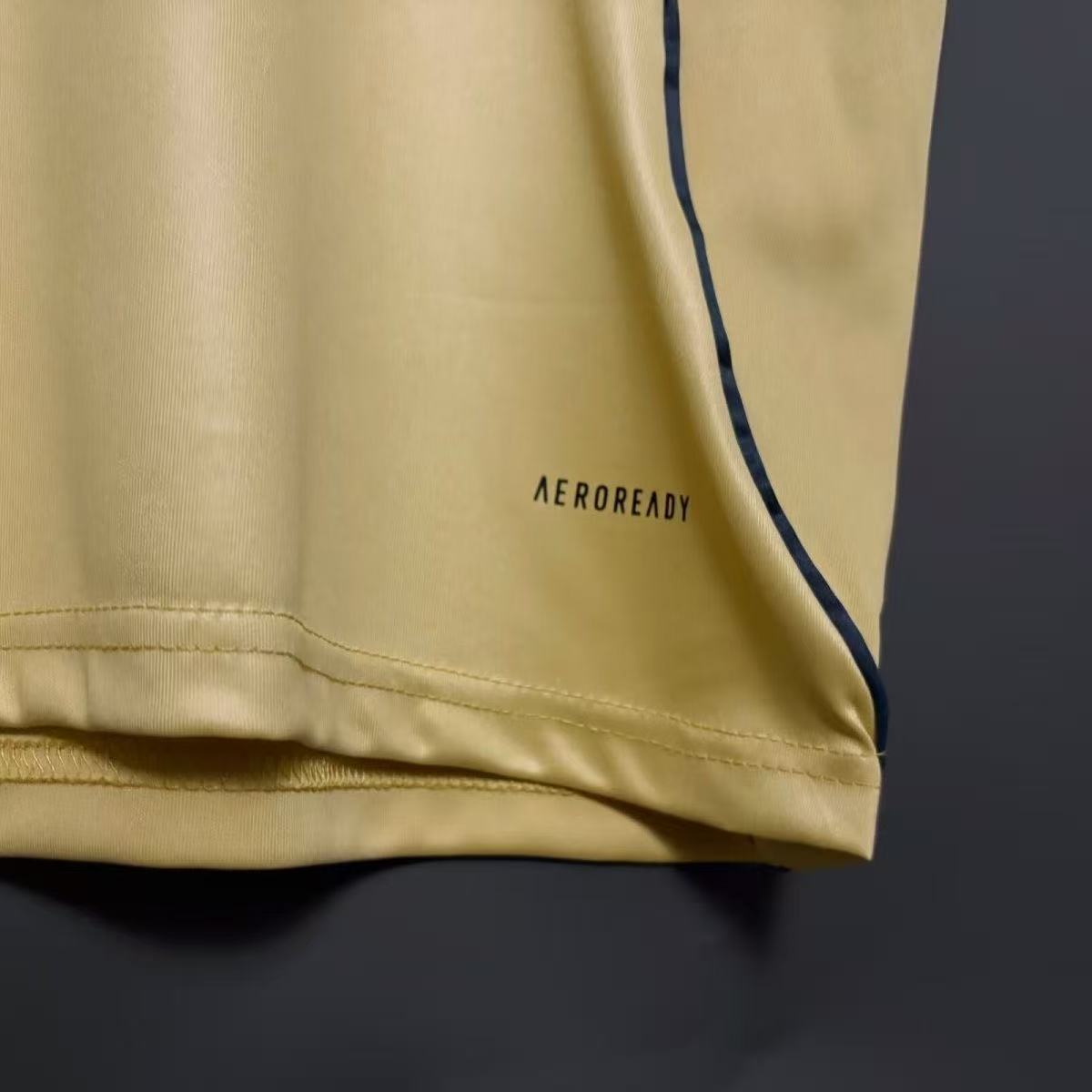 Boca Juniors 2025/26 Third Jersey – Gold & Navy Betsson Sponsor | Fan Version