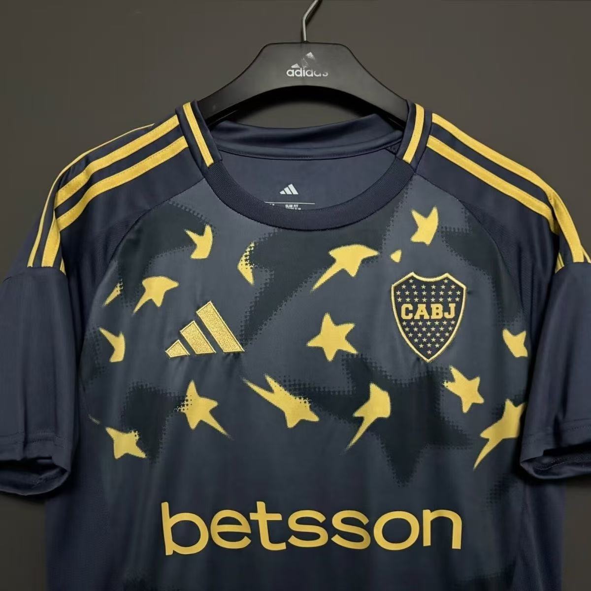 Boca Juniors 2025/26 Fourth Jersey – Star Edition Navy & Gold Betsson | Fan Version