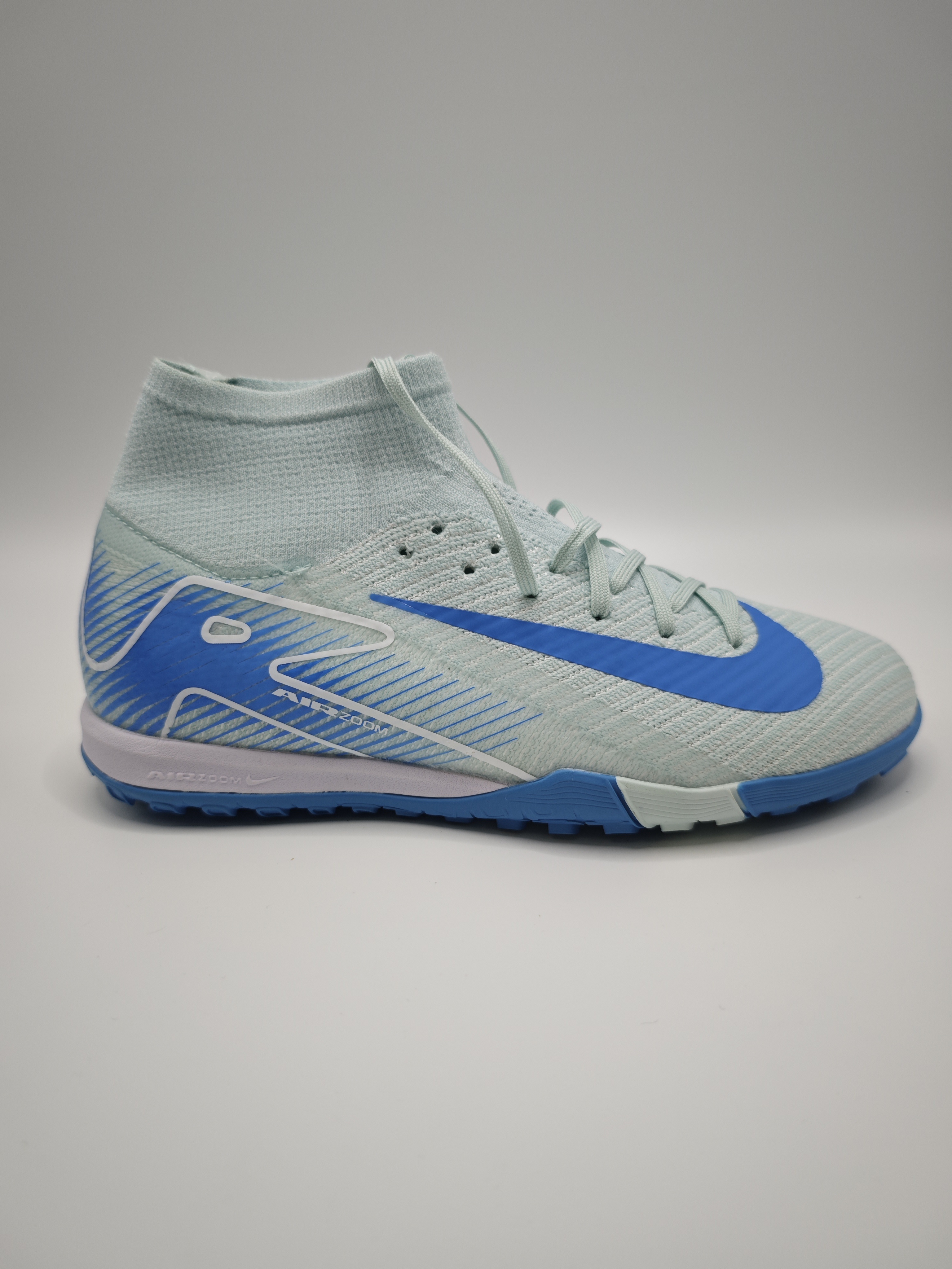 Nike Mercurial 16 High-Top Soccer Cleats: Built-in Full Air Cushion, Waterproof Knit & MD Outsole for Grass Surfaces