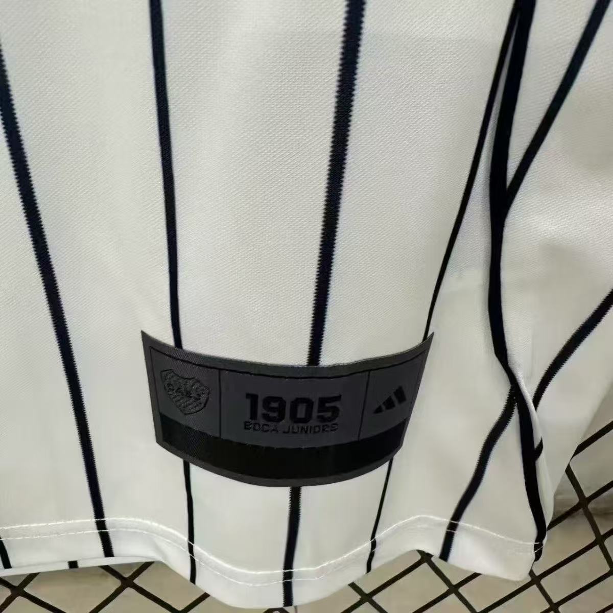 Boca Juniors 2025/26 Third Jersey – White Pinstripe Baseball Style | Fan Version Short Sleeve