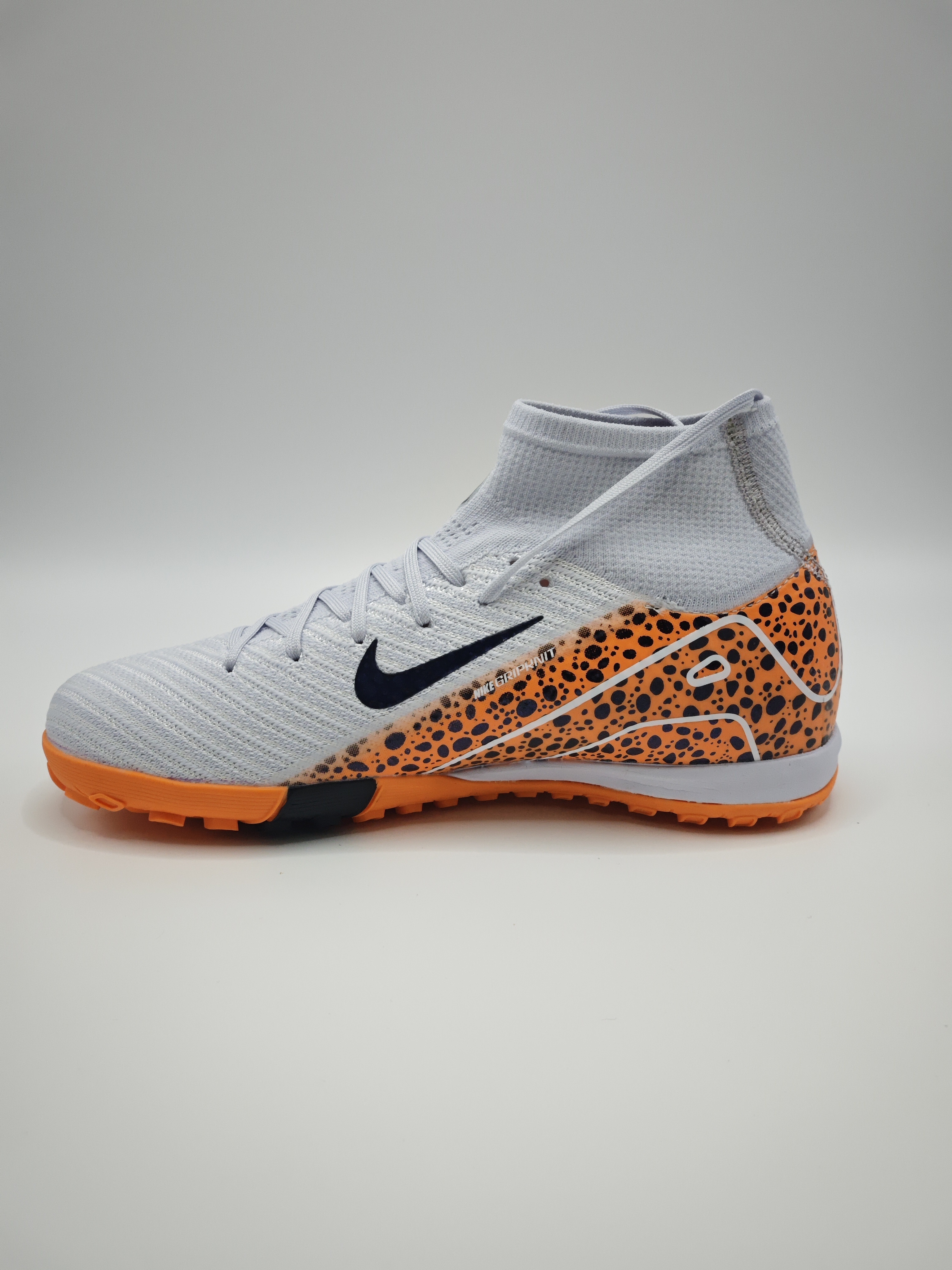 Nike Mercurial 16 High-Top Soccer Cleats: Built-in Full Air Cushion, Waterproof Knit & MD Outsole for Grass Pitches