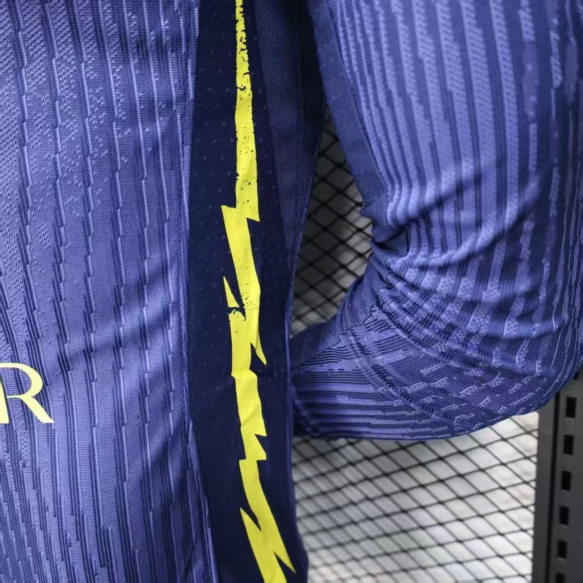 Atletico Madrid Away Player Long Sleeve Man Jersey 25/26