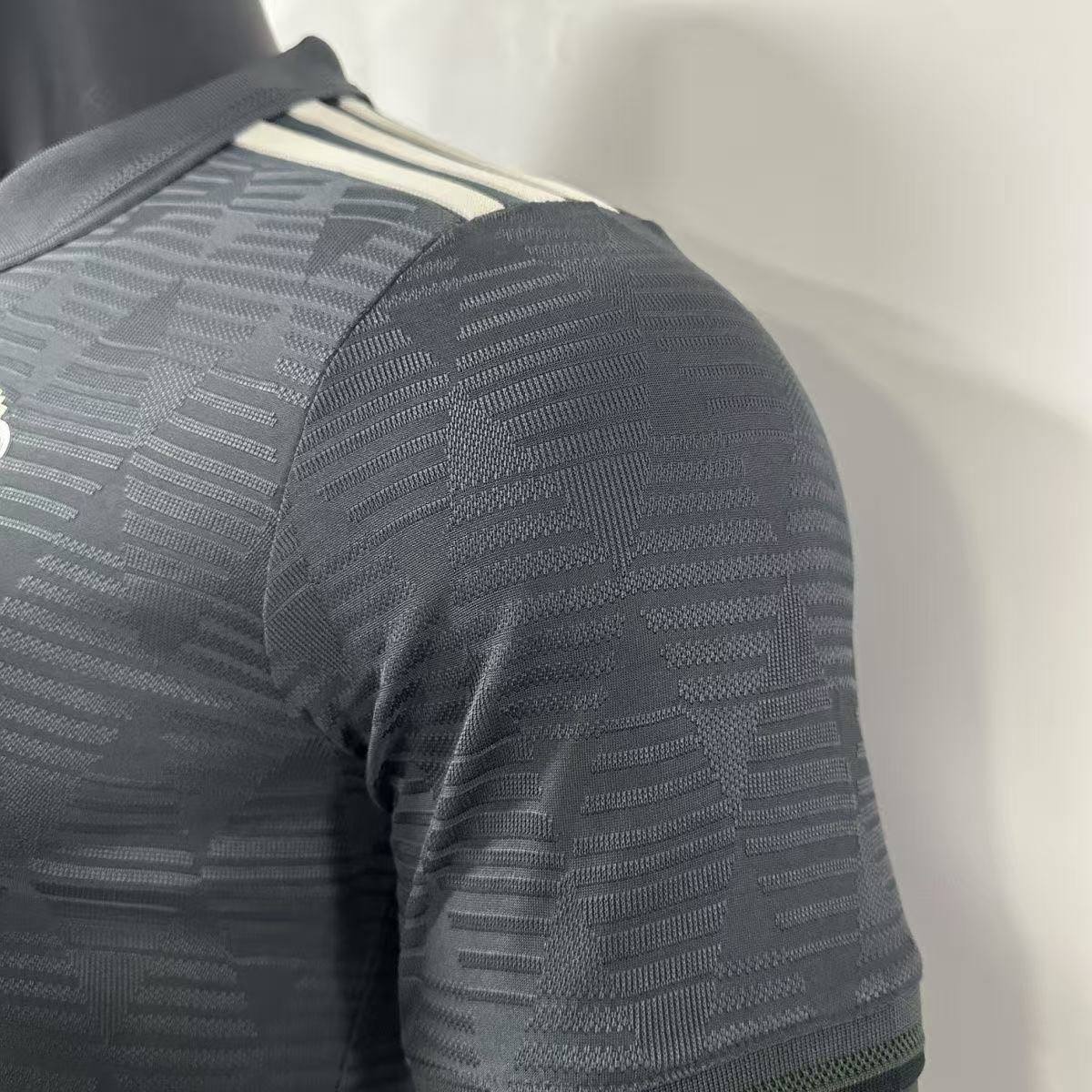 Bayern Munich Oktoberfest Player Jersey 24/25