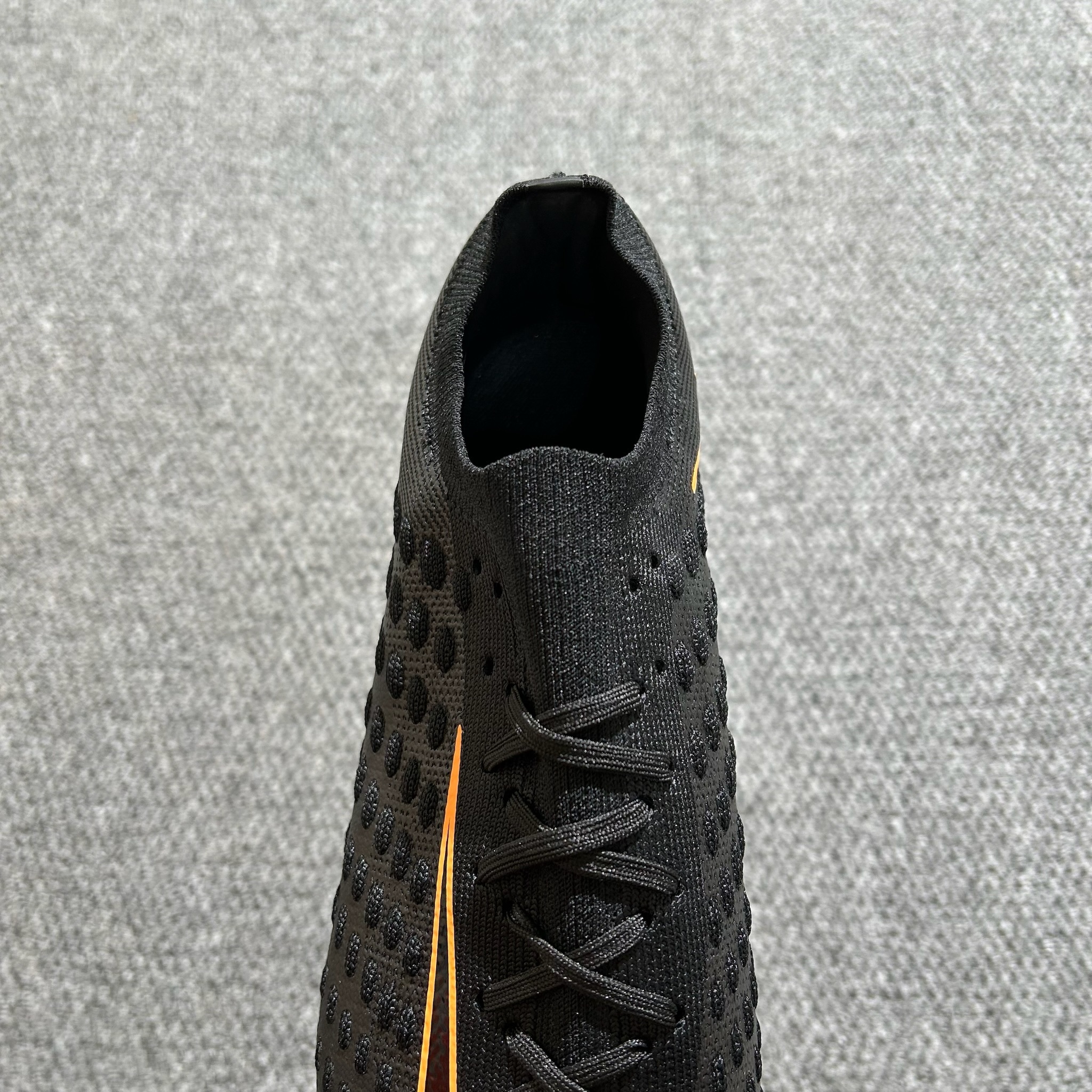 Nike Phantom Ultra Venom FG - Retro Limited Edition Soccer Cleats