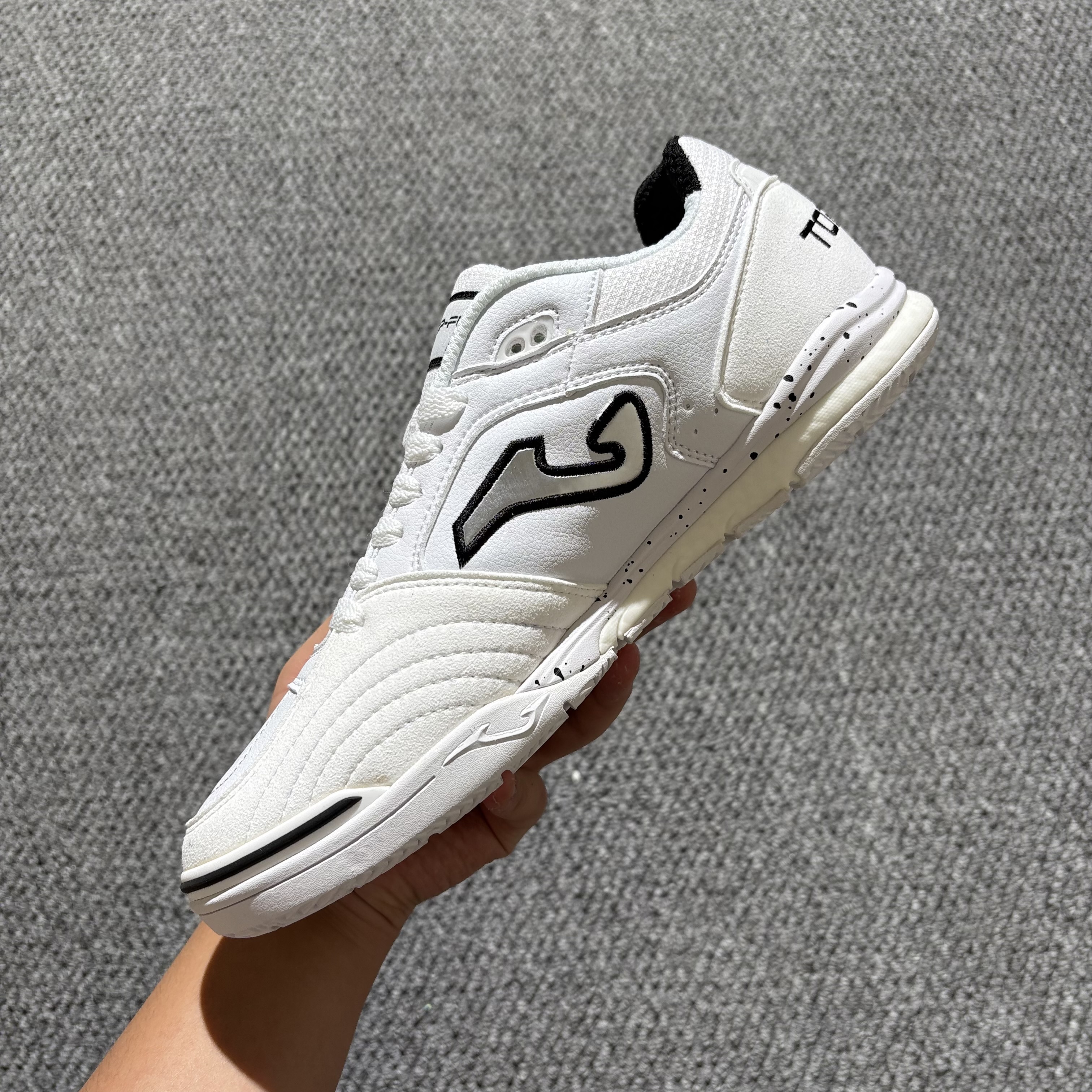 JOMA IC Indoor Soccer Shoes - MD Flat Sole