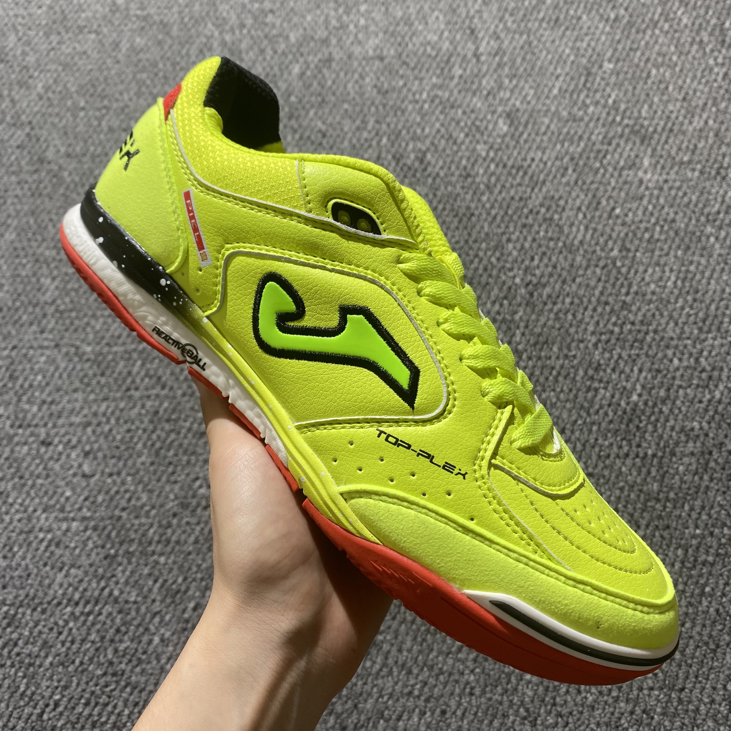 JOMA IC Indoor Soccer Shoes - MD Flat Sole