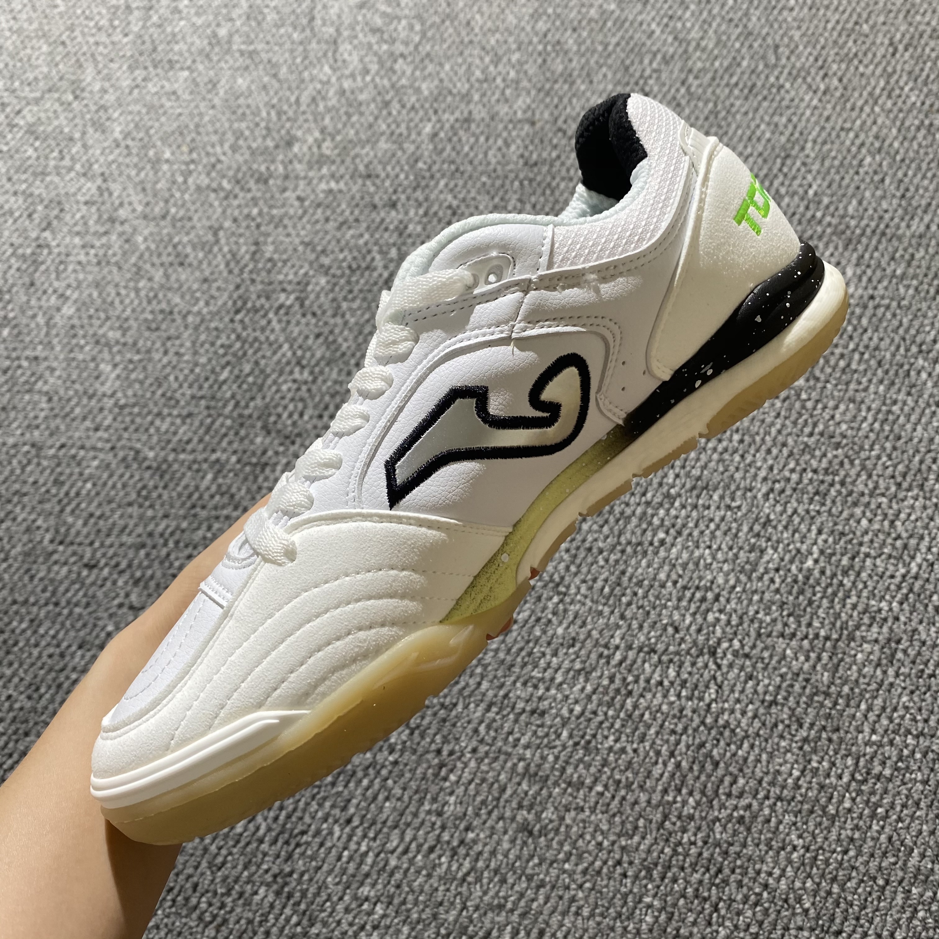 JOMA IC Indoor Soccer Shoes - MD Flat Sole