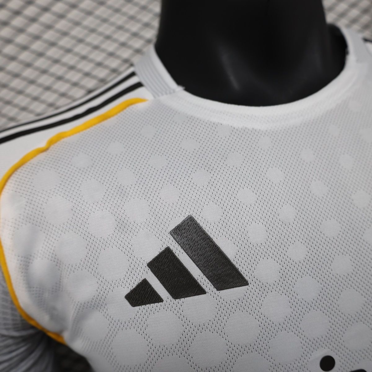 Real Madrid Home Player Jersey 25/26