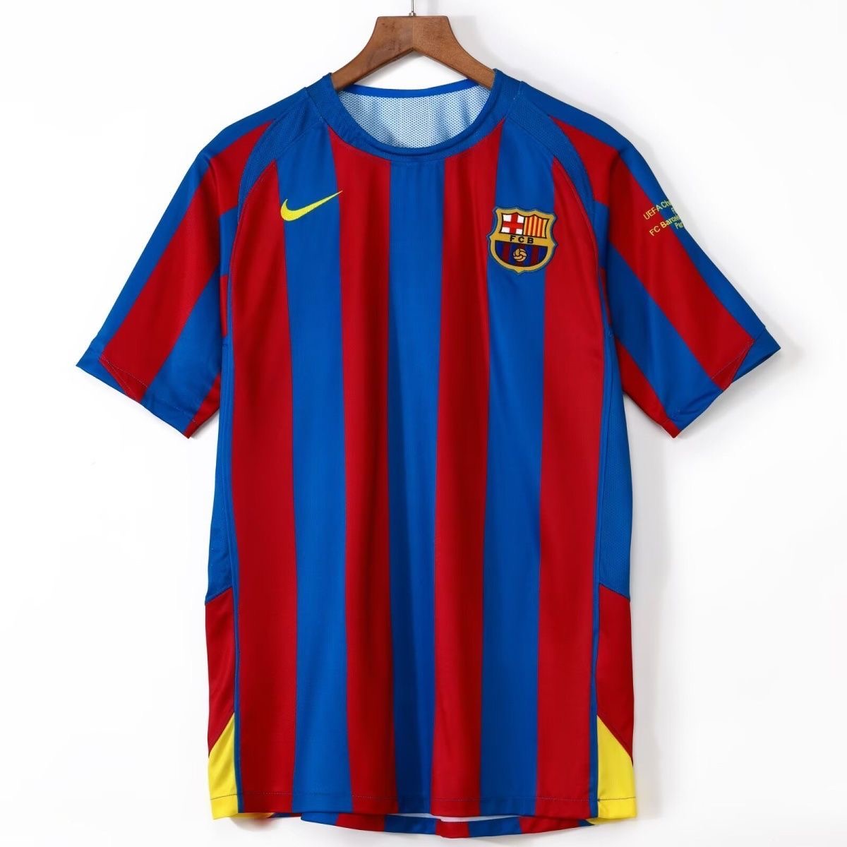 2005/06 BarcelonaUCL Final Retro Jersey Home