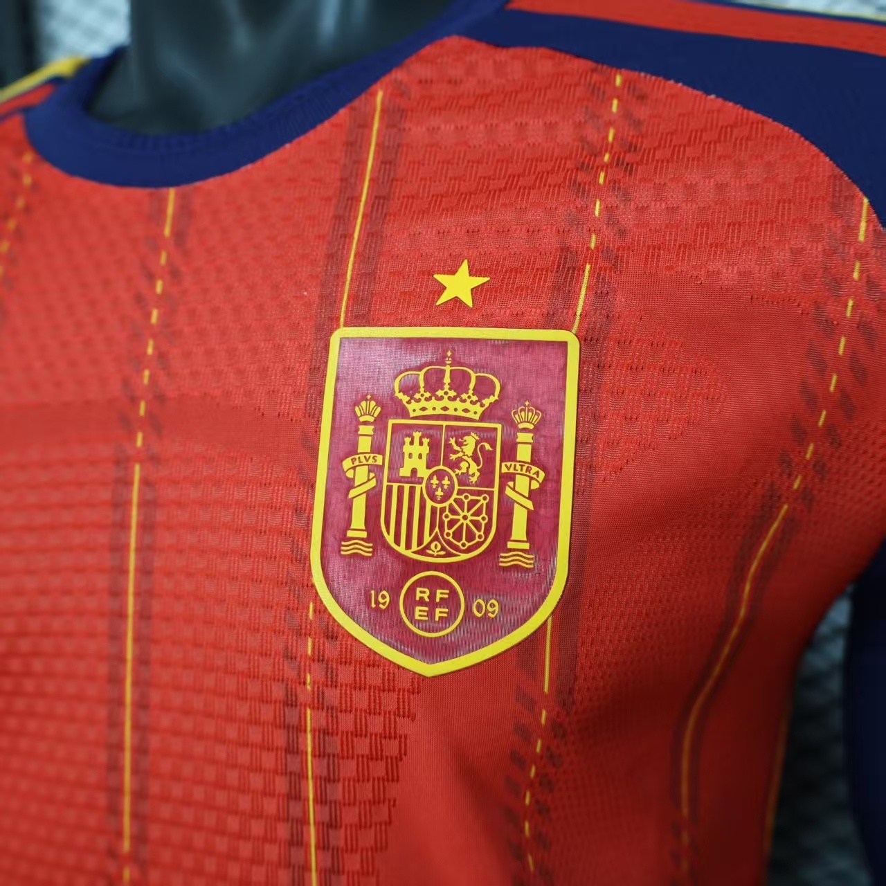 2026 World Cup jersey, Spain, home team, long-sleeved, player version
