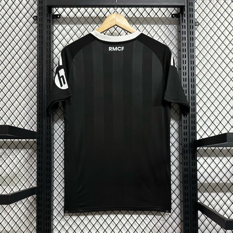 25/26 Real Madrid Special Edition New Black Goalkeeper Shirt