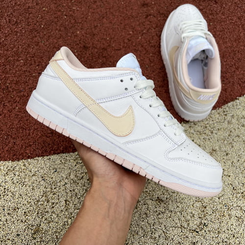 Nike Dunk Low Pearl White